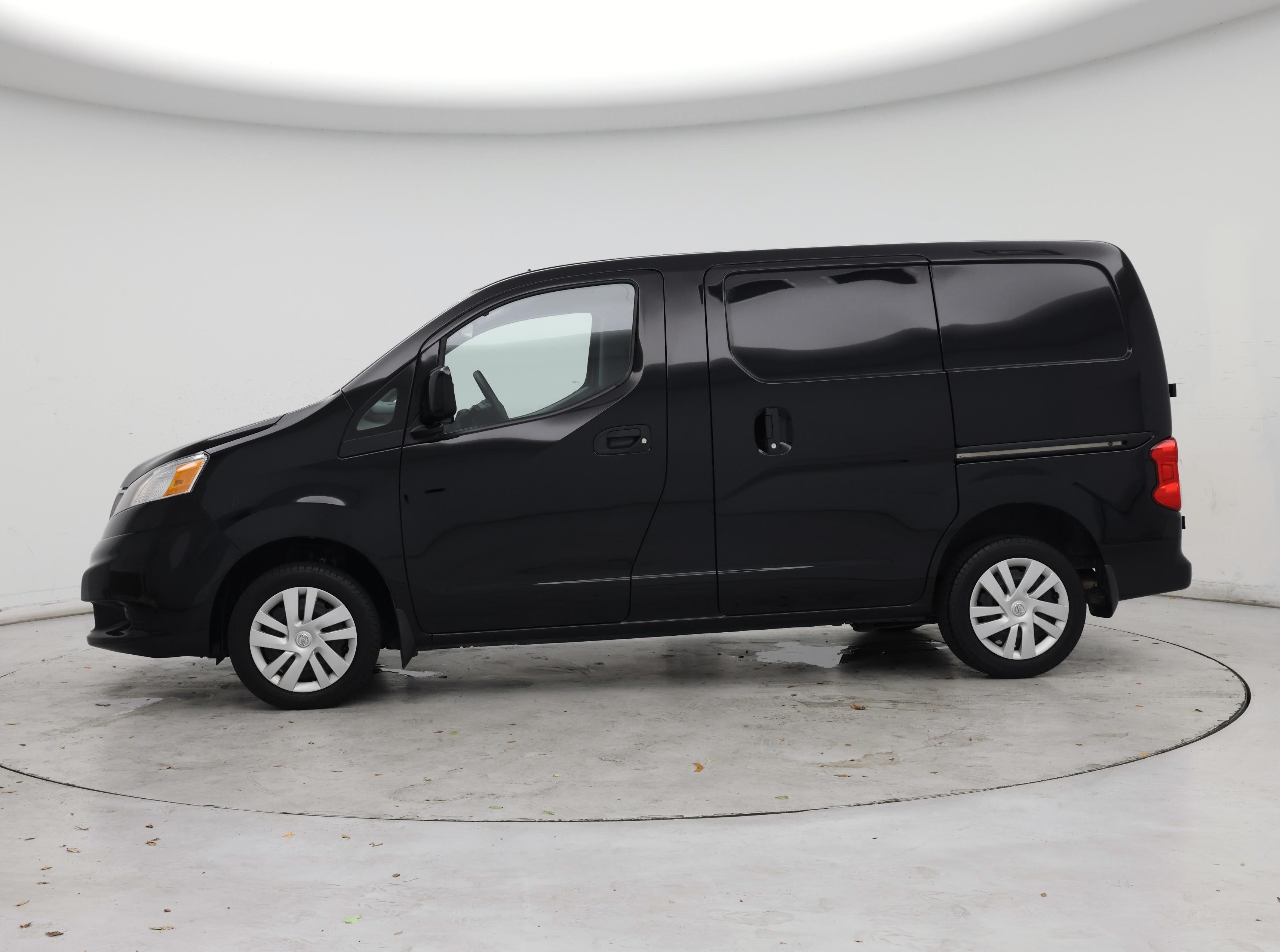 Thumbnail: 2018 Nissan NV200 - 3