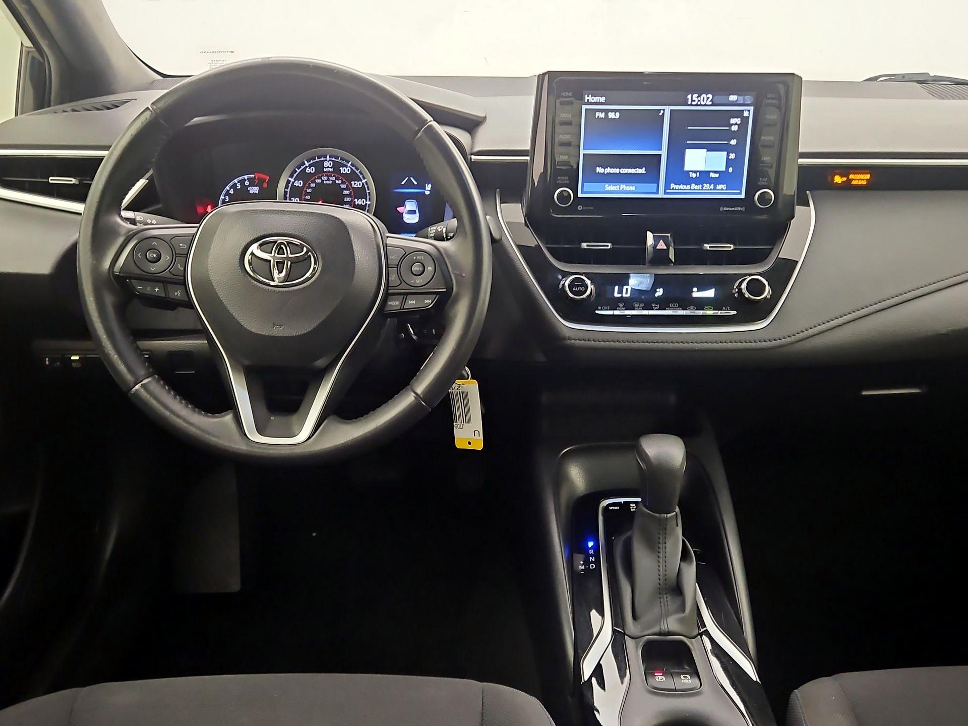 Thumbnail: 2022 Toyota Corolla - 10