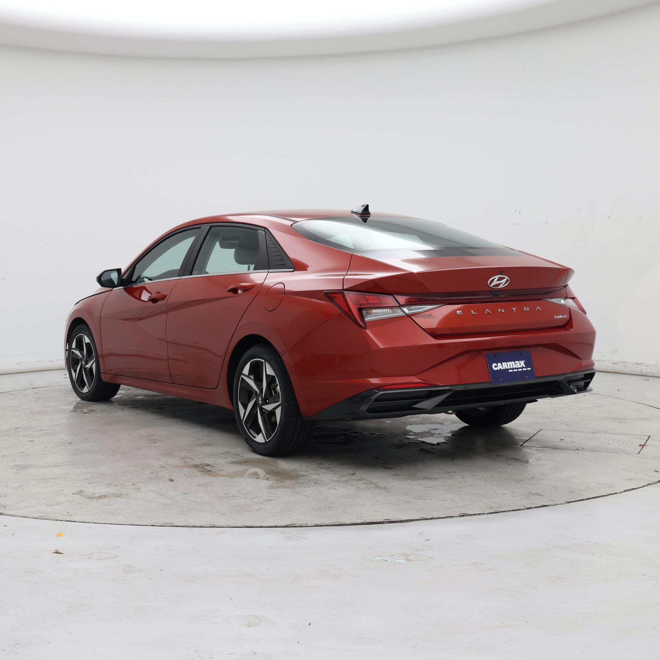 Thumbnail: 2021 Hyundai Elantra - 2
