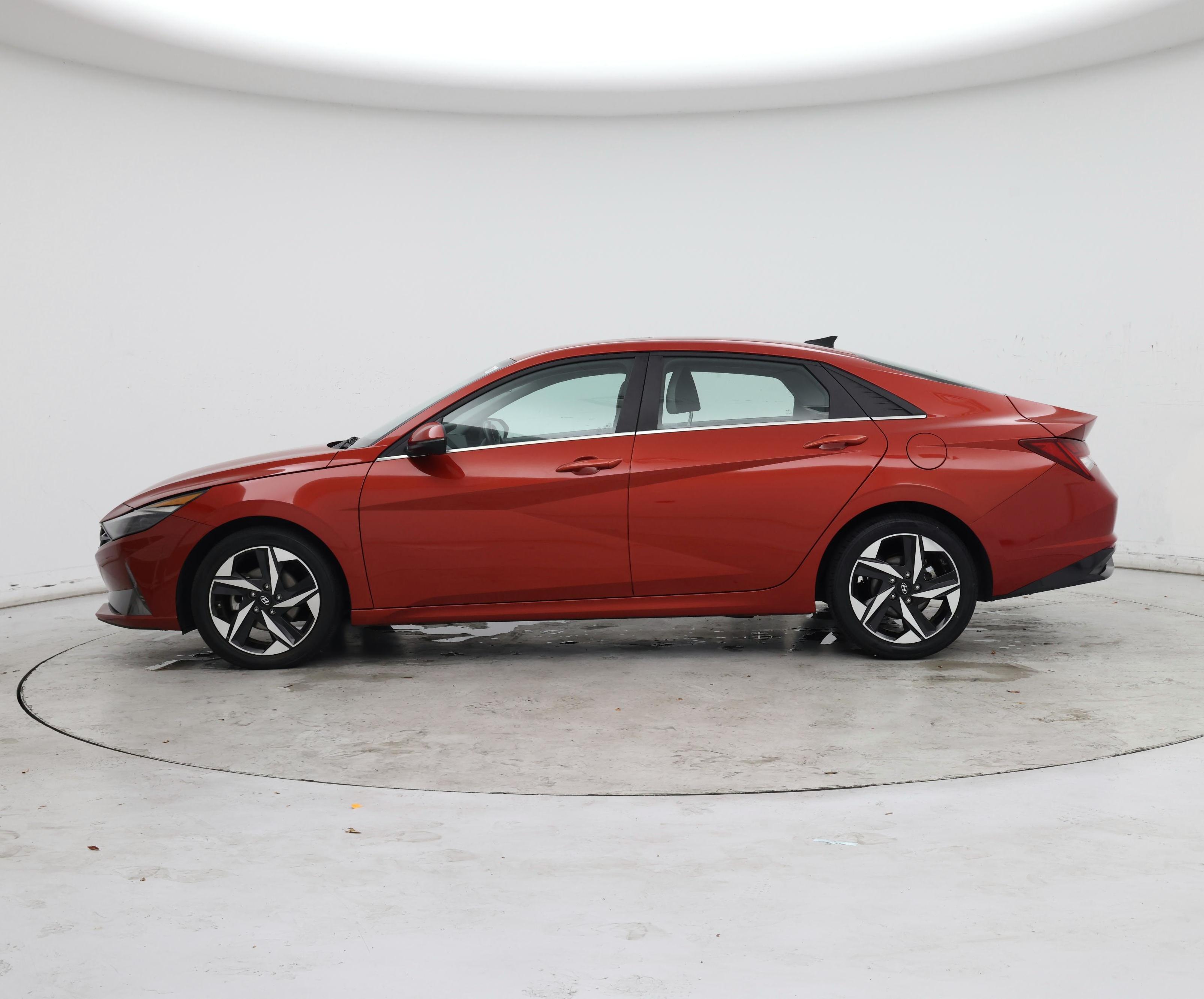 Thumbnail: 2021 Hyundai Elantra - 3