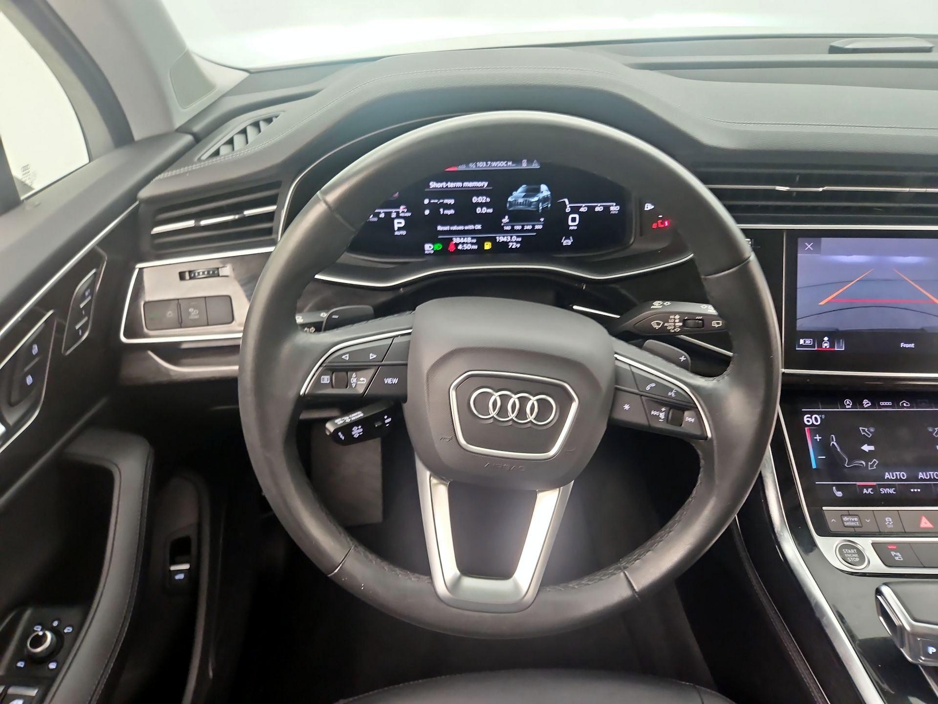 Thumbnail: 2023 Audi Q7 - 10