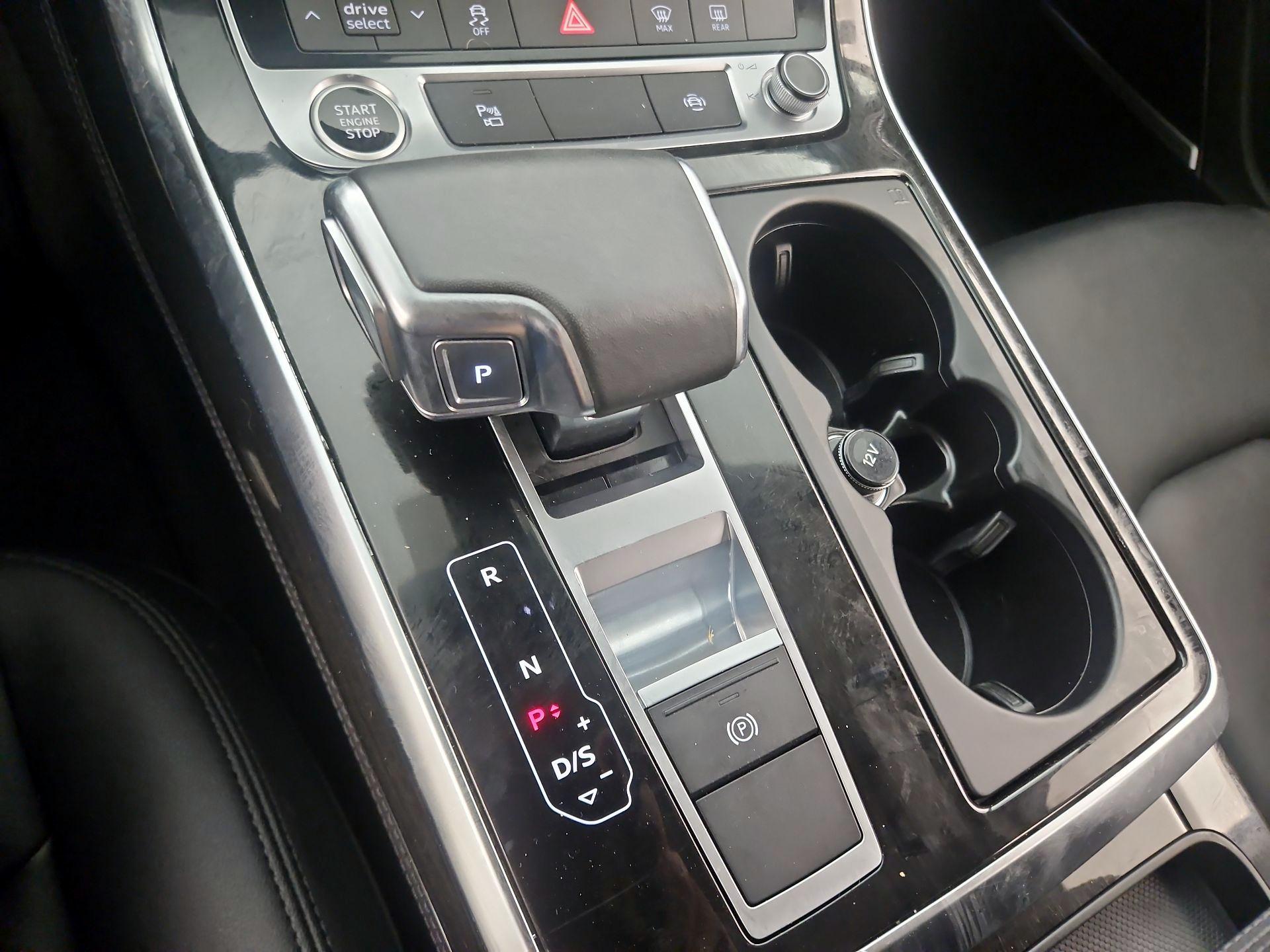 Thumbnail: 2023 Audi Q7 - 17