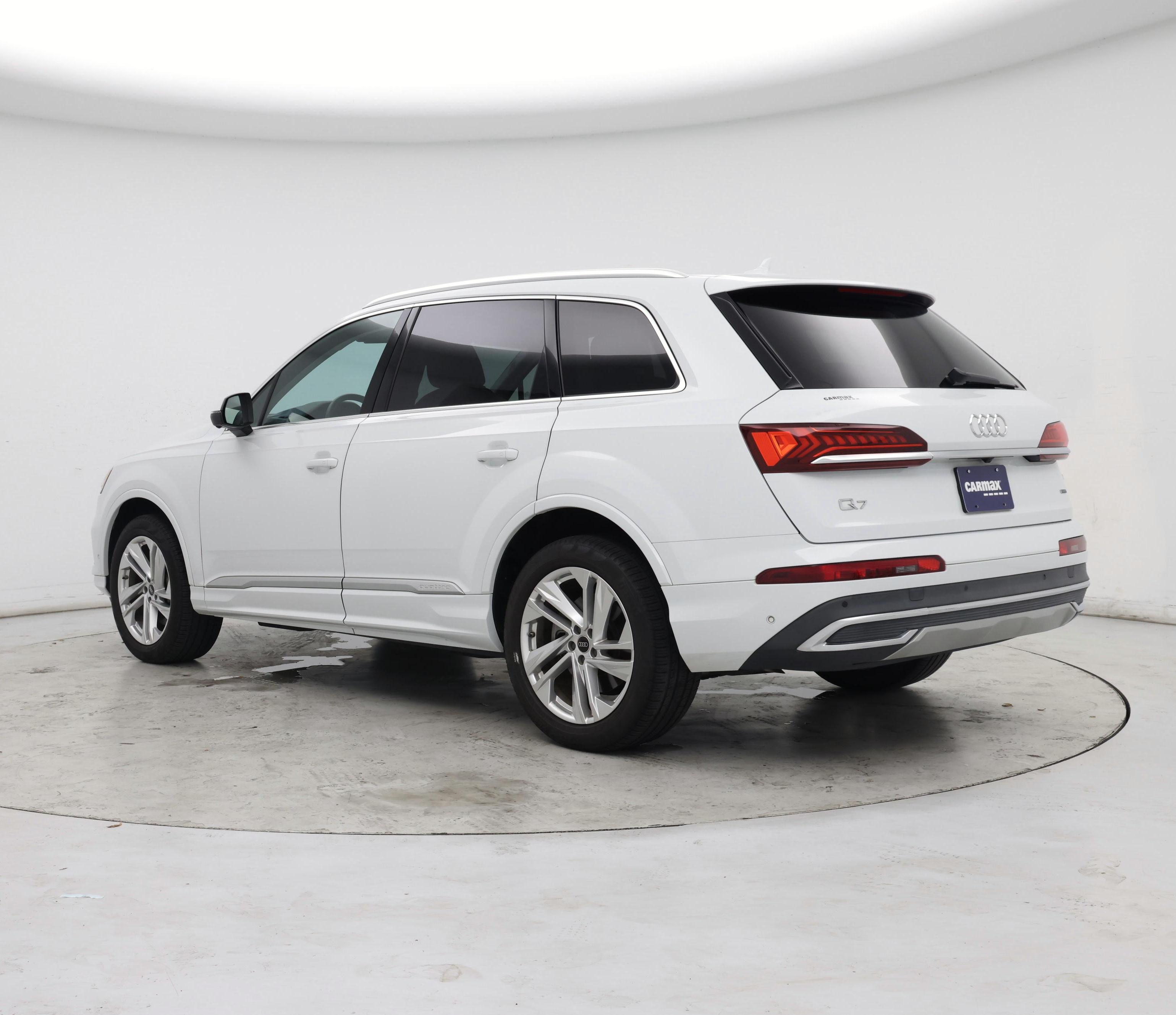 Thumbnail: 2023 Audi Q7 - 2