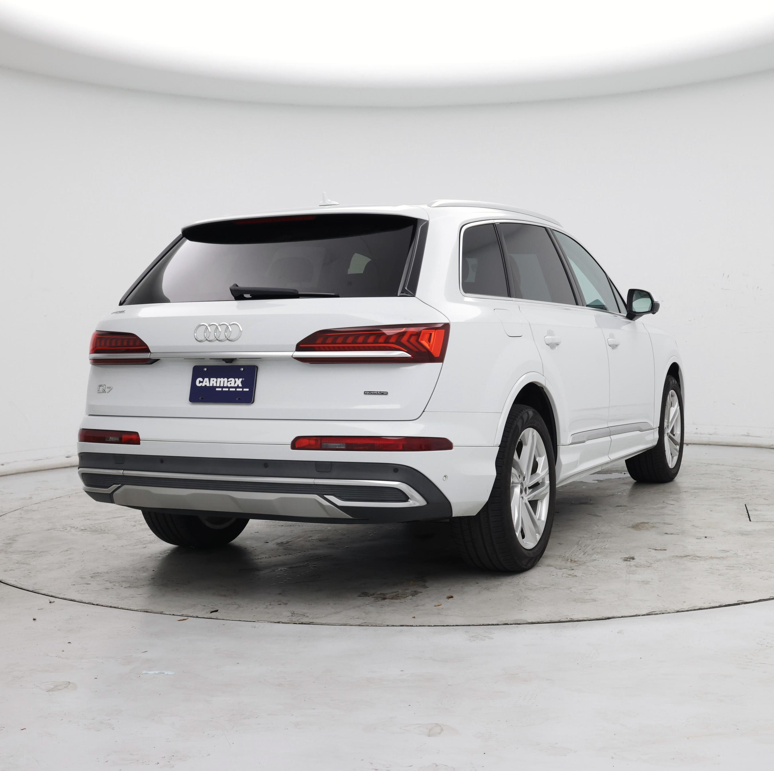 Thumbnail: 2023 Audi Q7 - 8