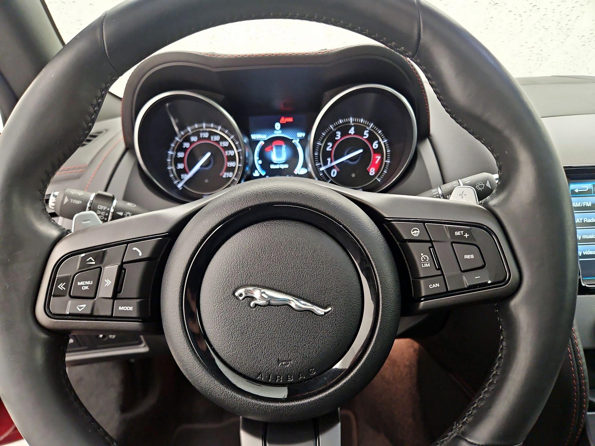 Thumbnail: 2017 Jaguar F-Type - 10