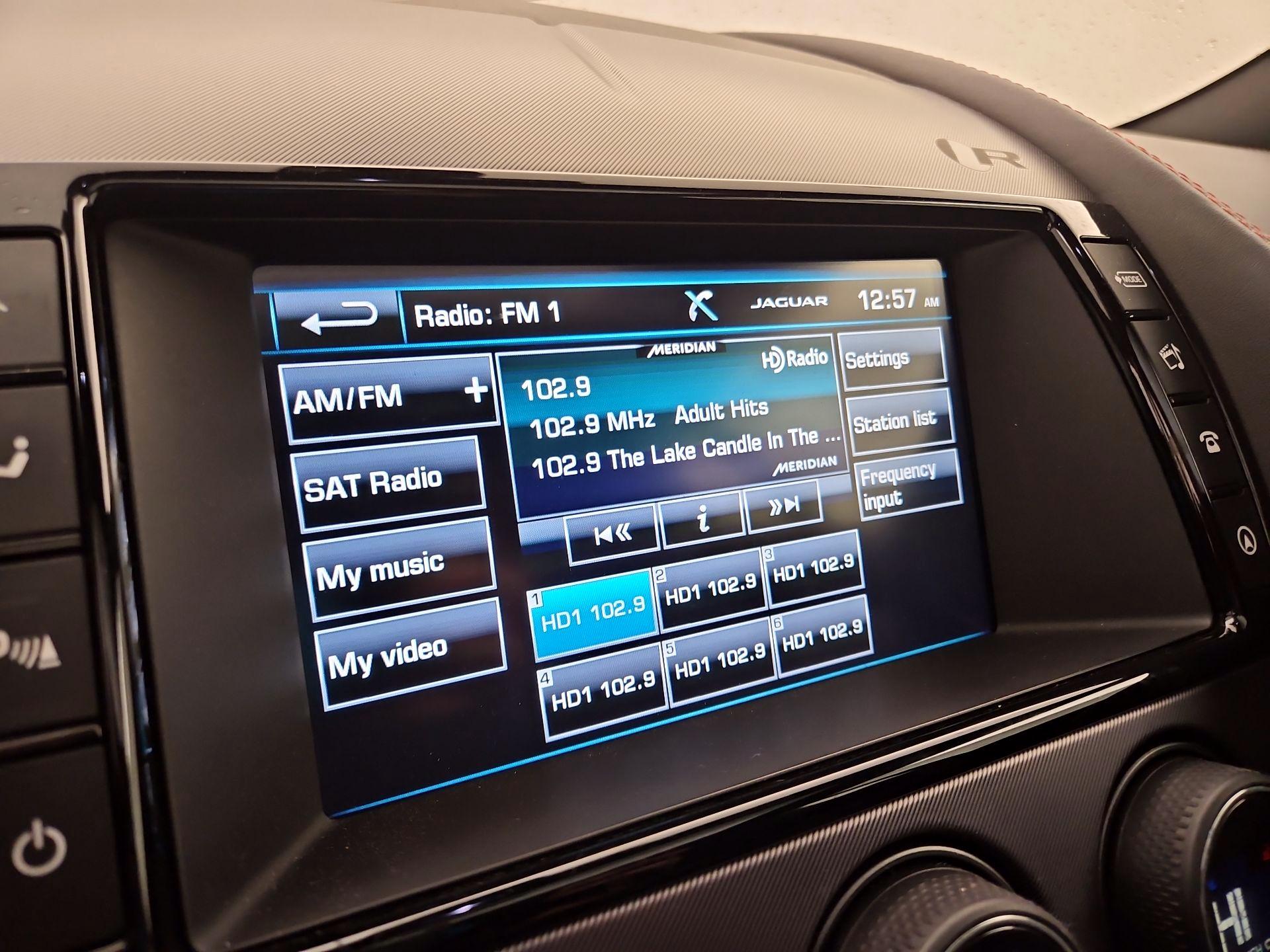 Thumbnail: 2017 Jaguar F-Type - 15