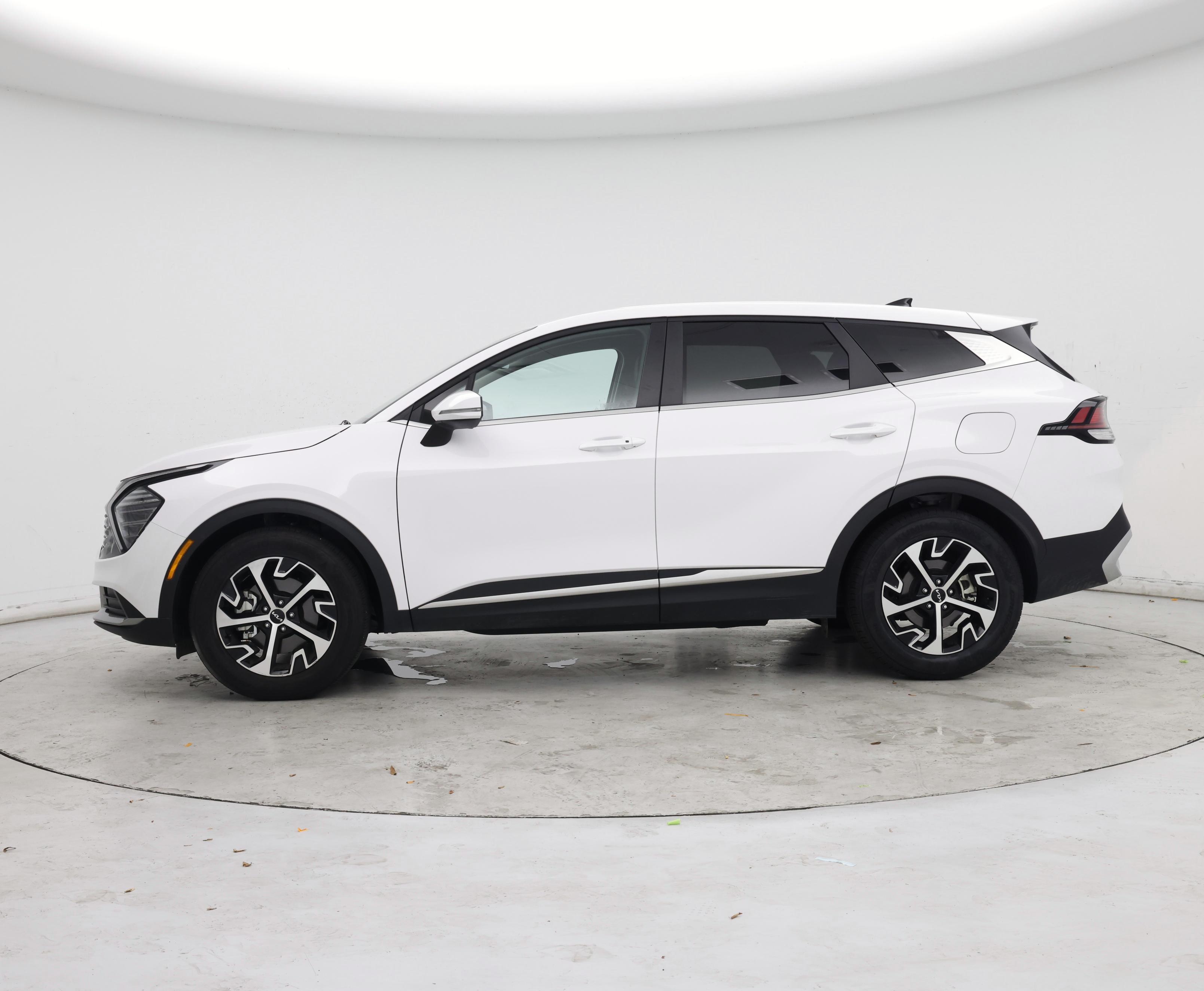 Thumbnail: 2025 Kia Sportage - 3