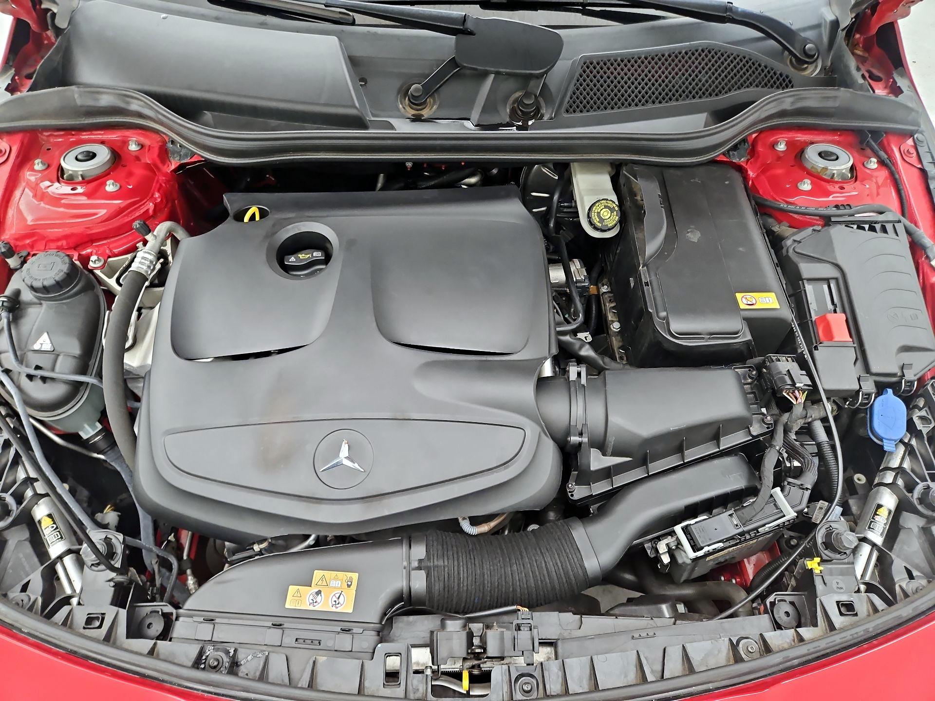 Thumbnail: 2015 Mercedes-Benz CLA - 20