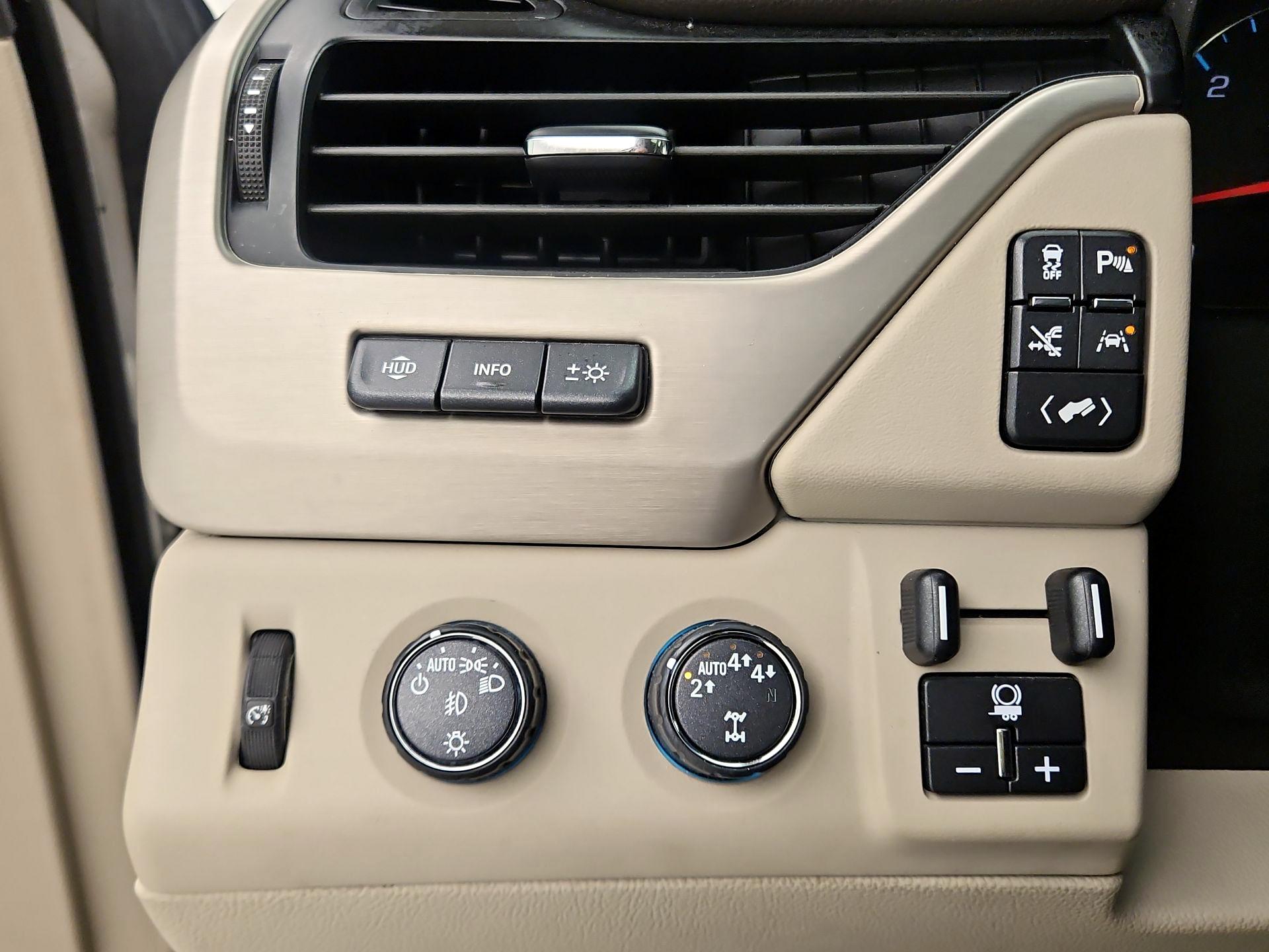 Thumbnail: 2020 GMC Yukon XL - 13