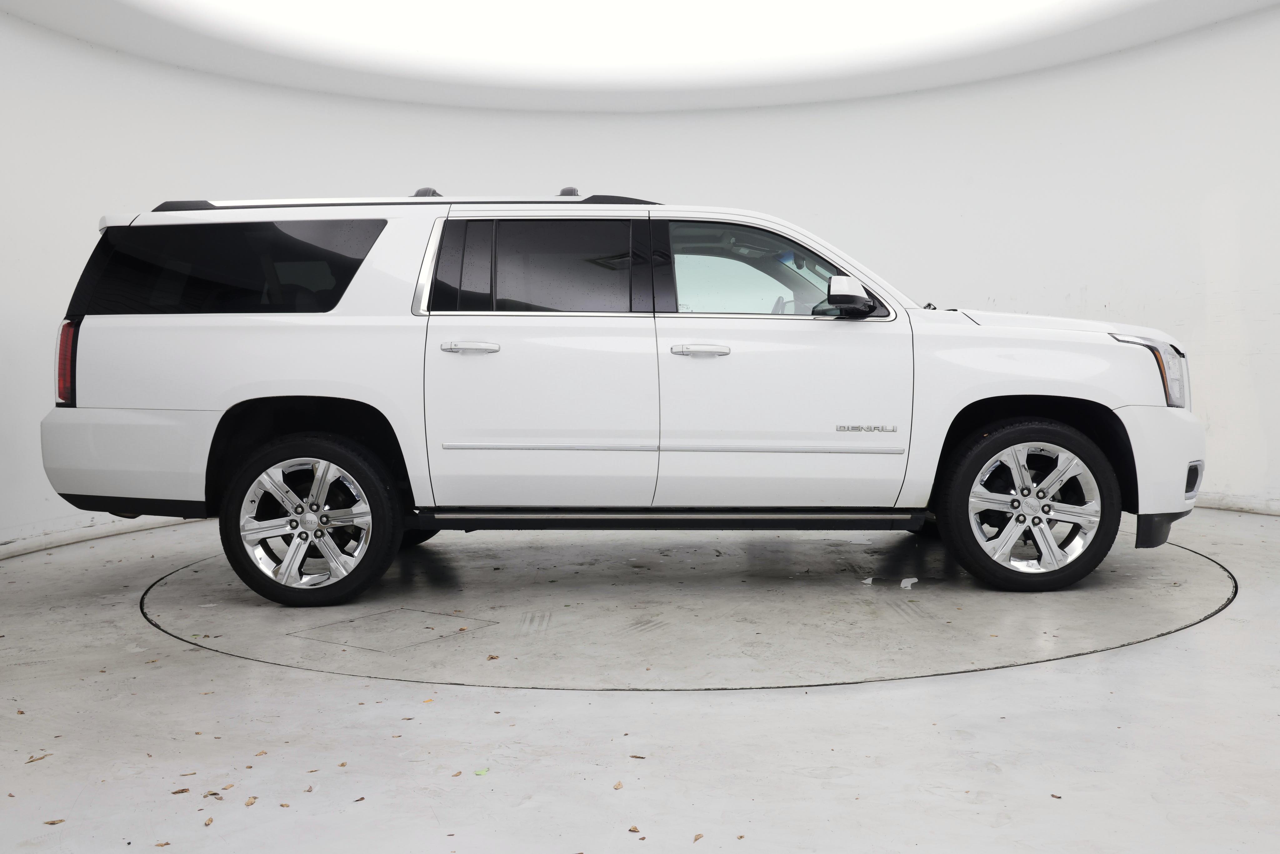 Thumbnail: 2020 GMC Yukon XL - 7
