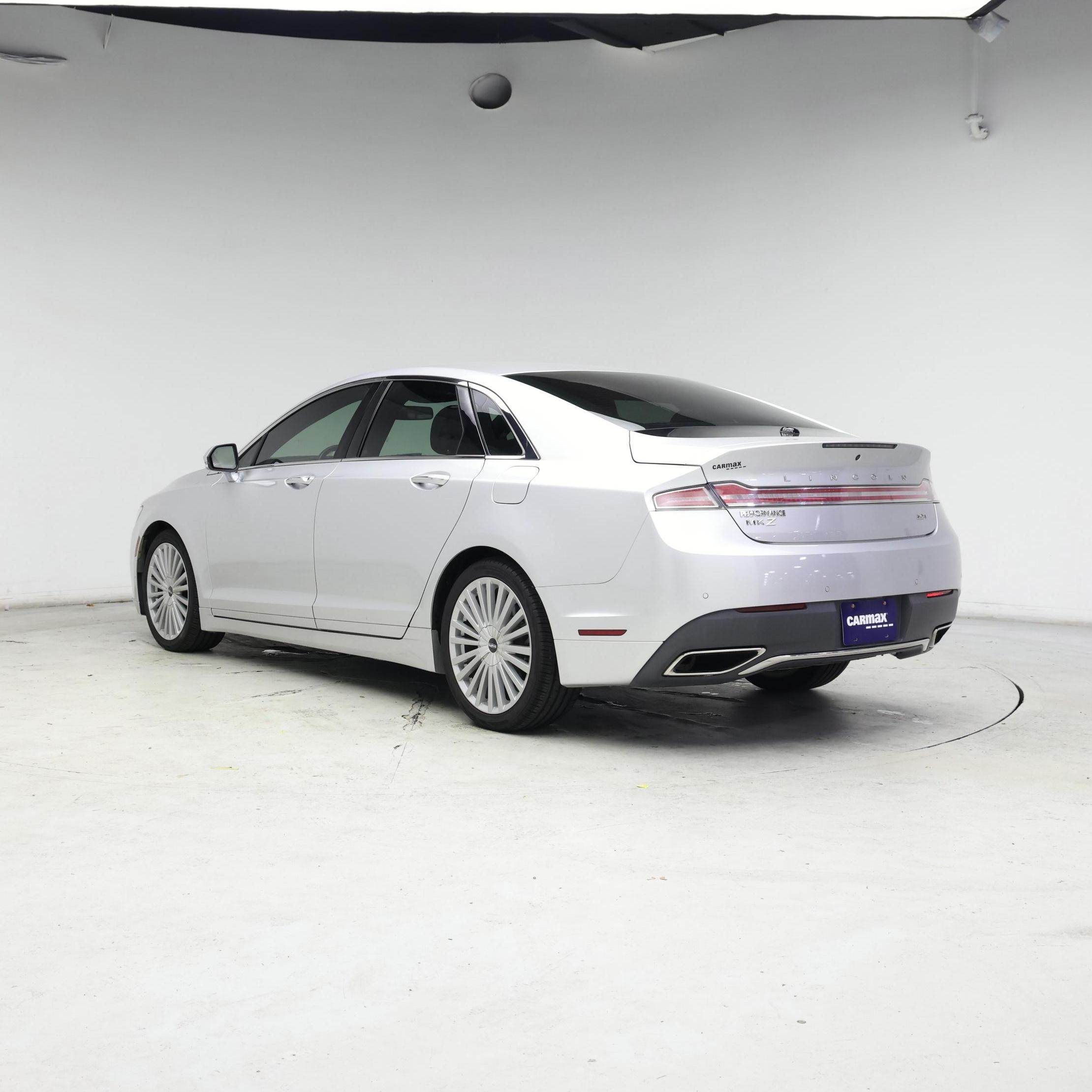 Thumbnail: 2017 Lincoln MKZ - 2
