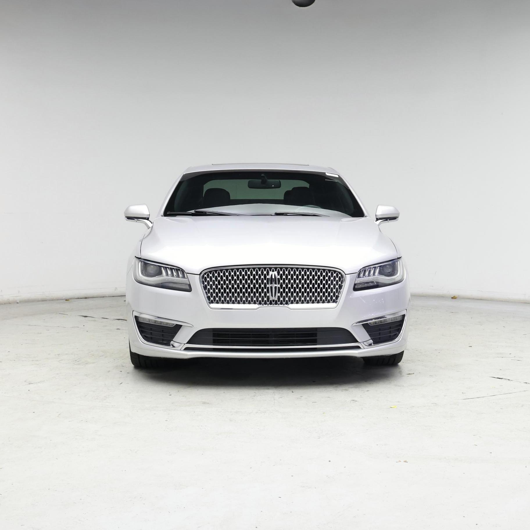 Thumbnail: 2017 Lincoln MKZ - 5