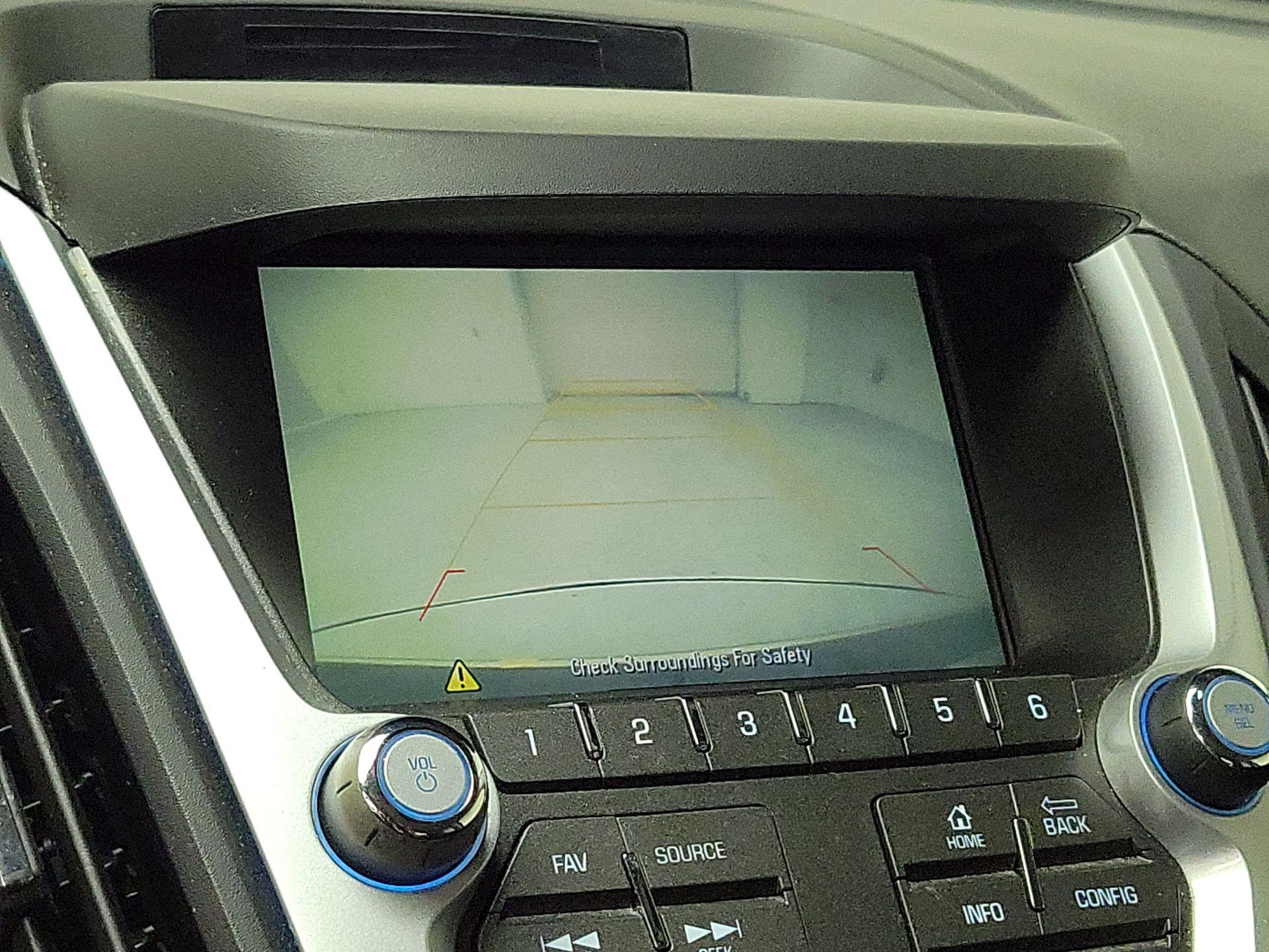 Thumbnail: 2015 Chevrolet Equinox - 14