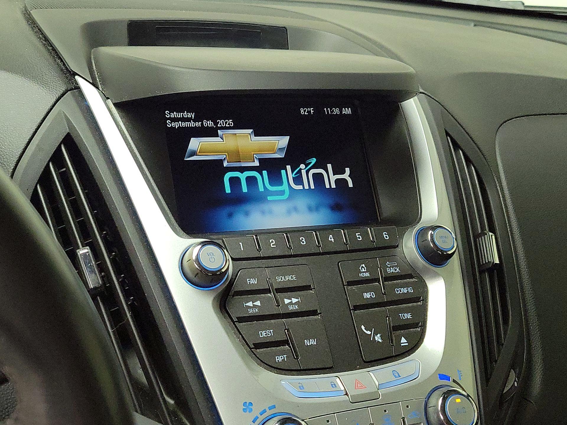Thumbnail: 2015 Chevrolet Equinox - 15