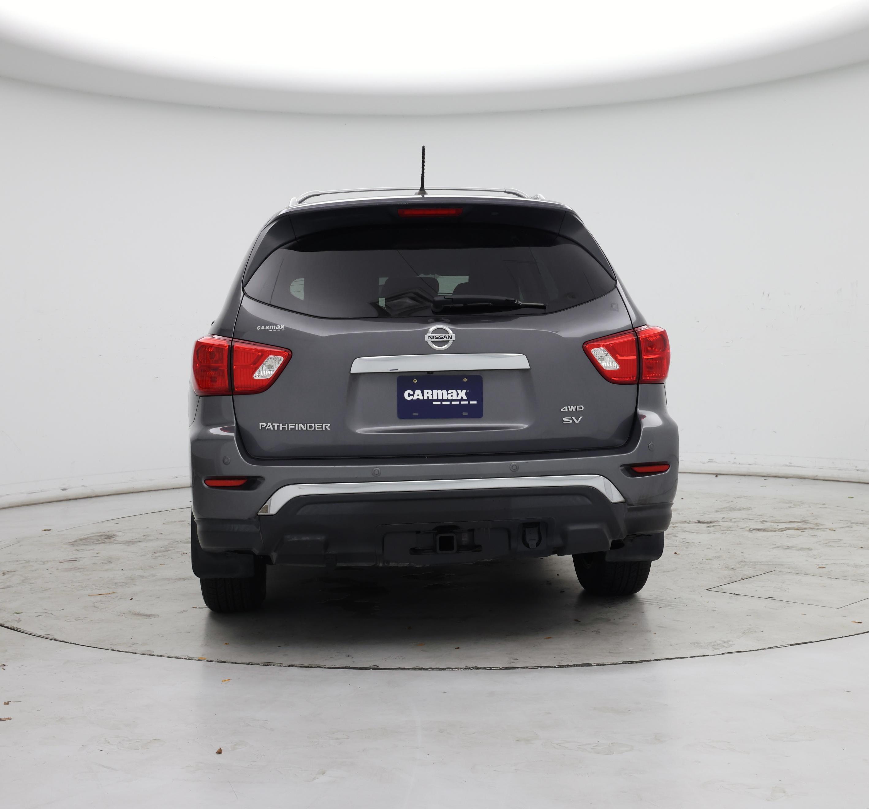 Thumbnail: 2017 Nissan Pathfinder - 6