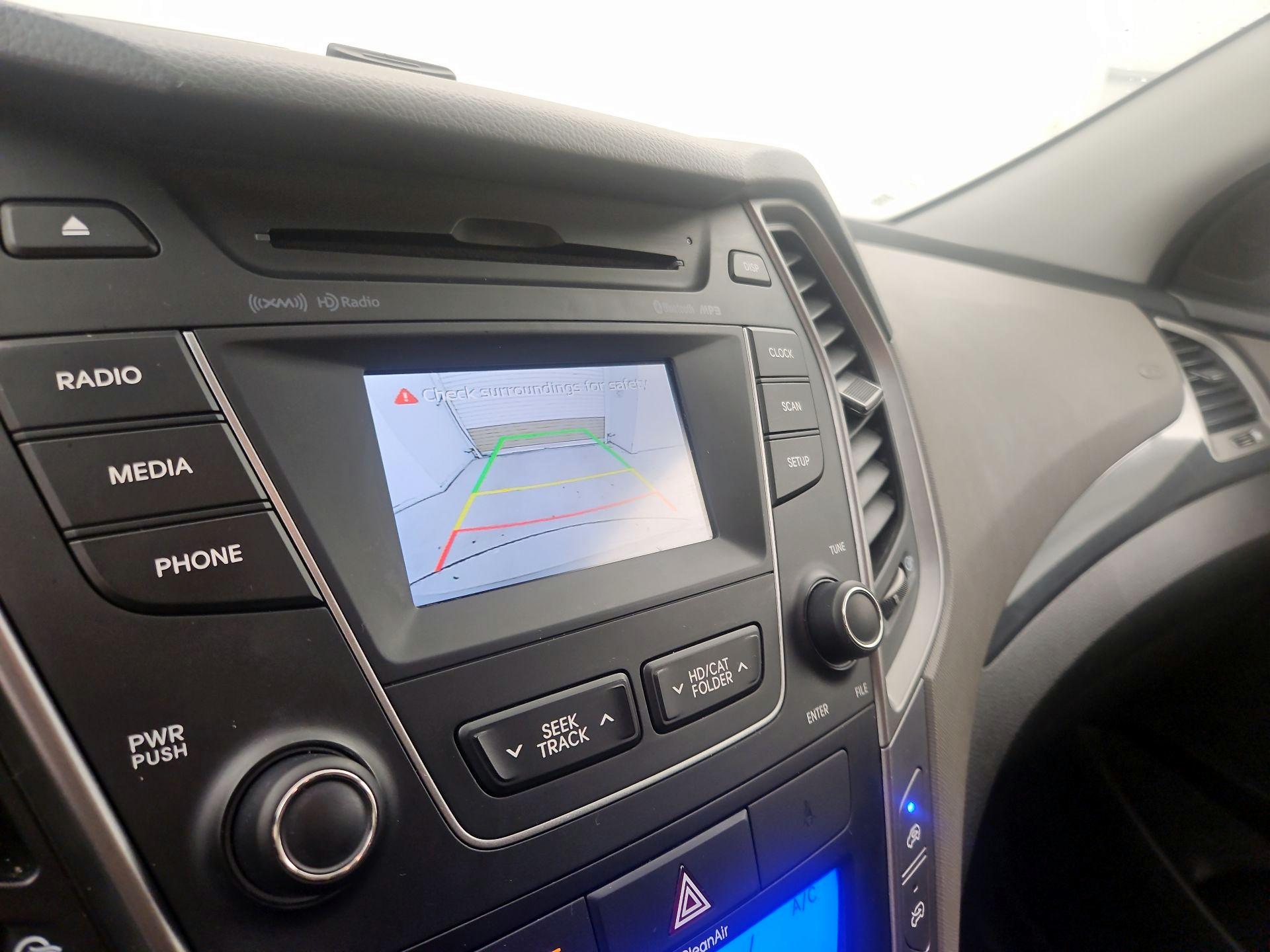 Thumbnail: 2016 Hyundai Santa Fe - 14