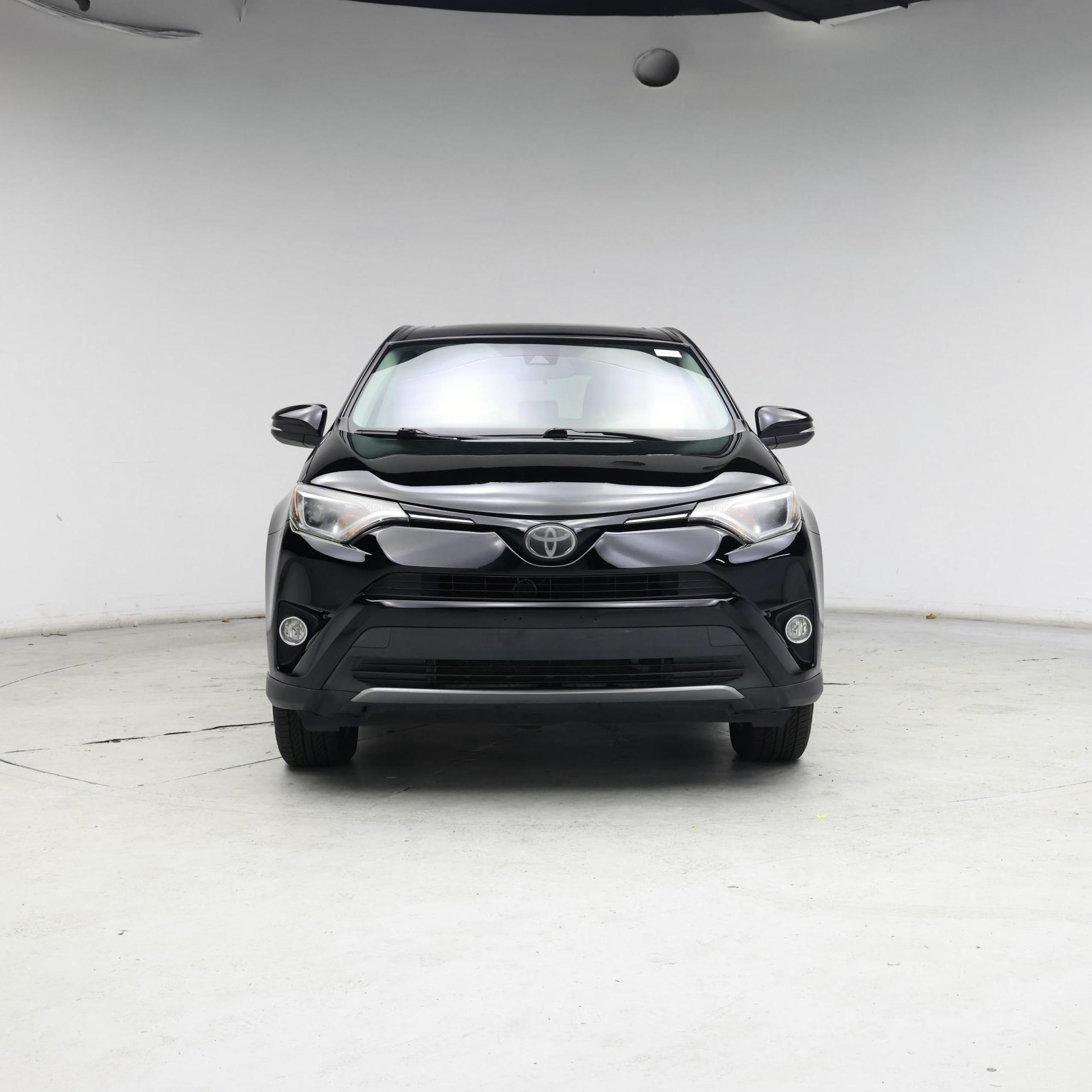 Thumbnail: 2018 Toyota RAV4 - 5