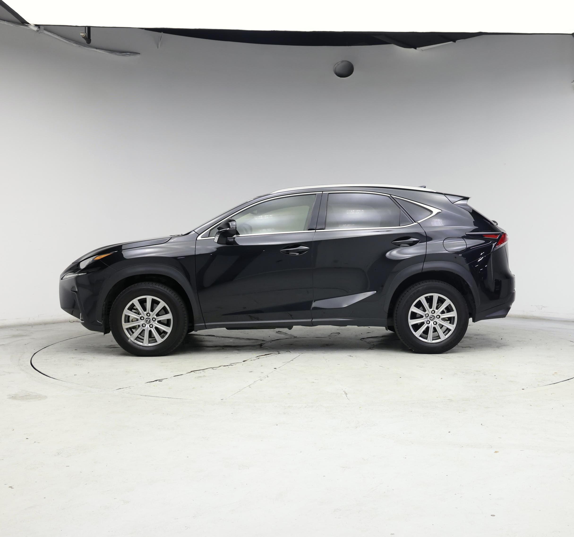 Thumbnail: 2018 Lexus NX - 3