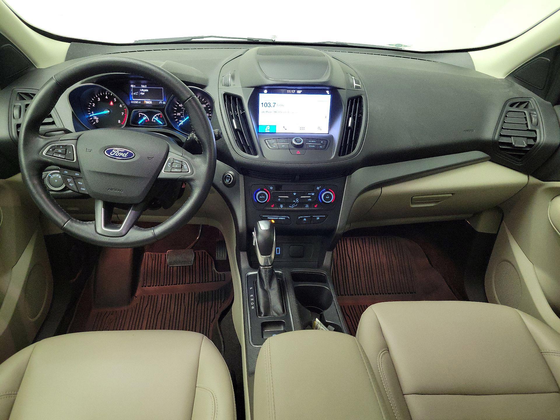 Thumbnail: 2019 Ford Escape - 9