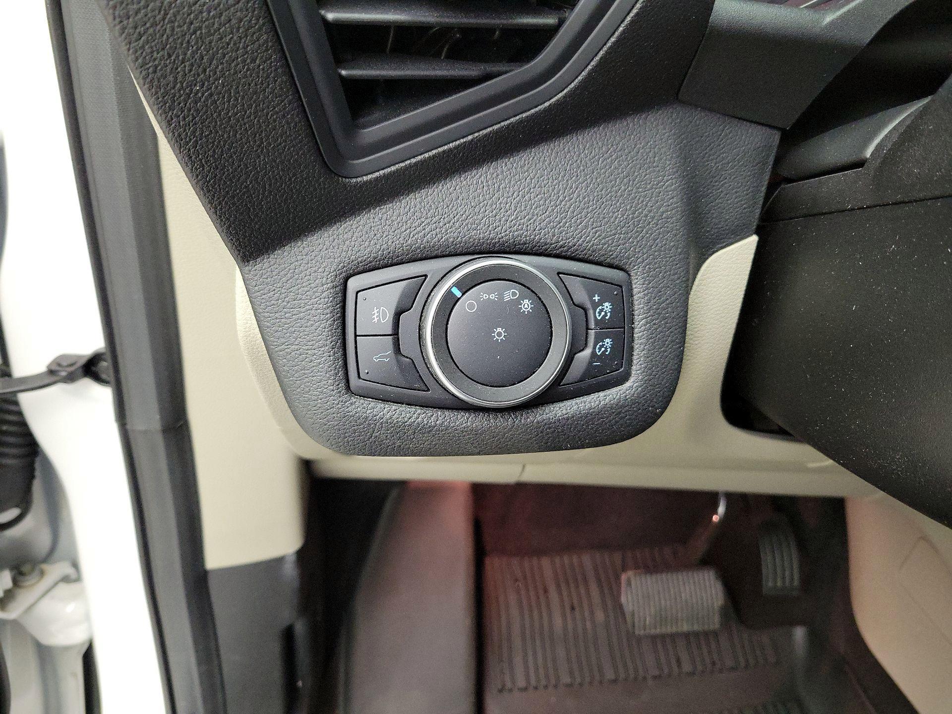 Thumbnail: 2019 Ford Escape - 13