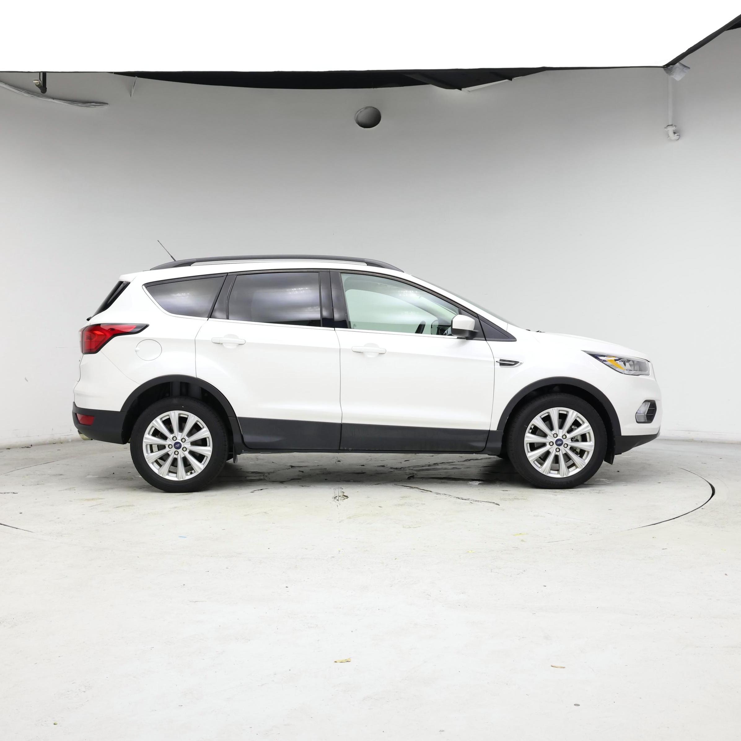 Thumbnail: 2019 Ford Escape - 7