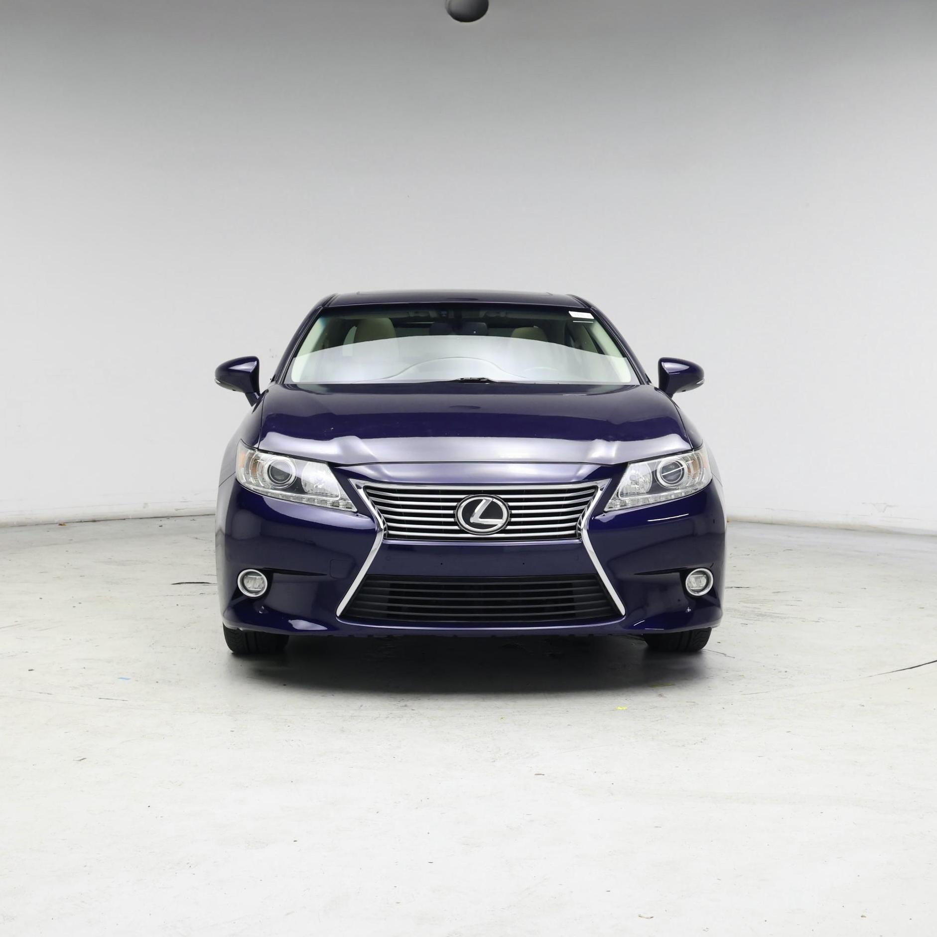 Thumbnail: 2015 Lexus ES - 5