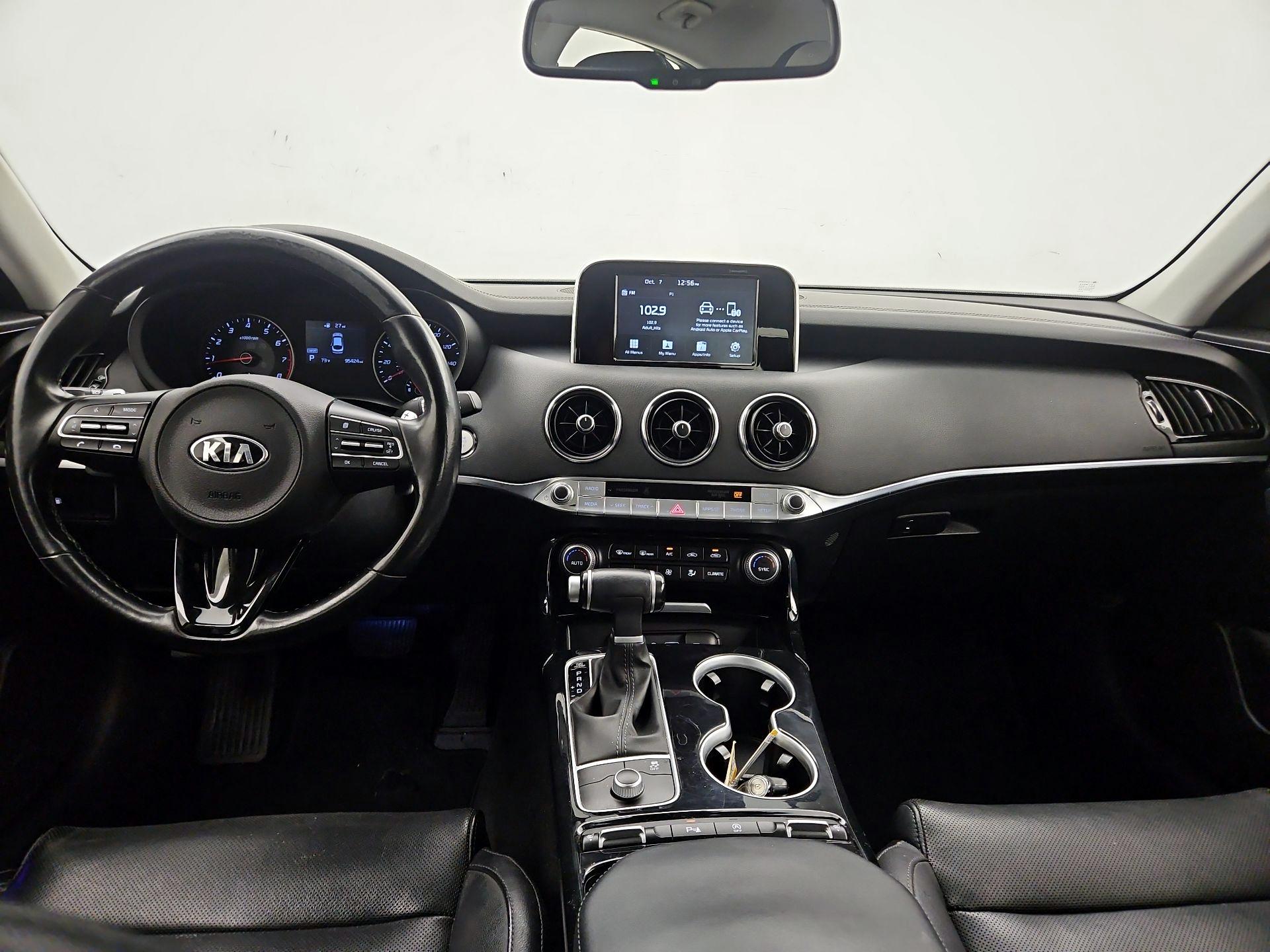 Thumbnail: 2018 Kia Stinger - 9