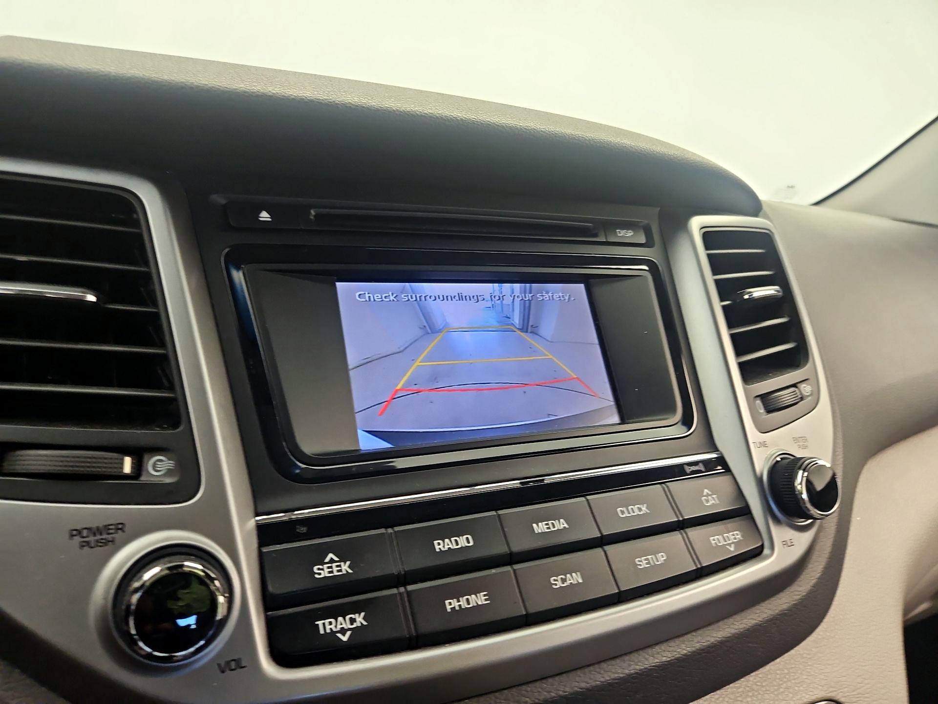Thumbnail: 2016 Hyundai Tucson - 14