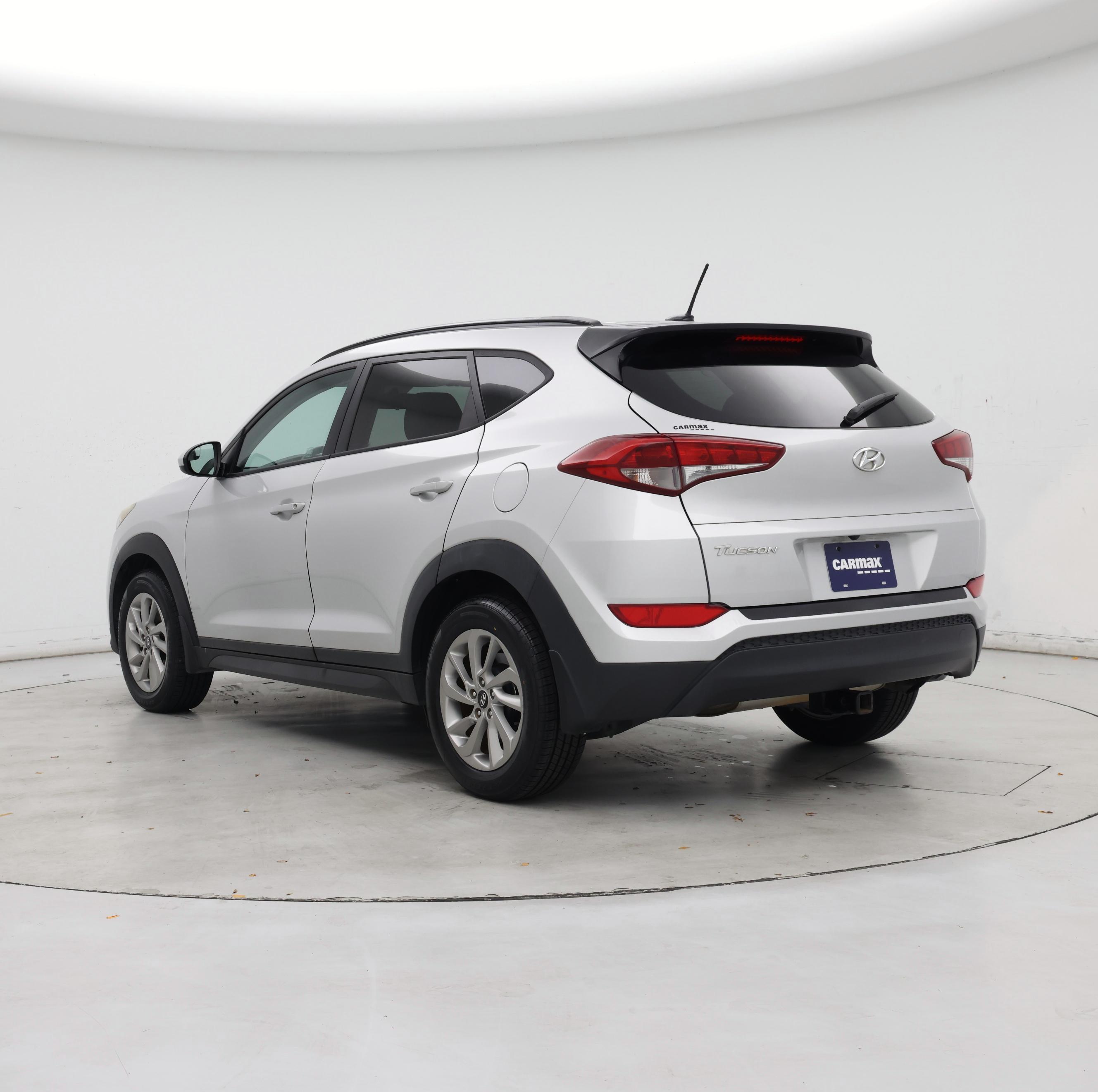 Thumbnail: 2016 Hyundai Tucson - 2