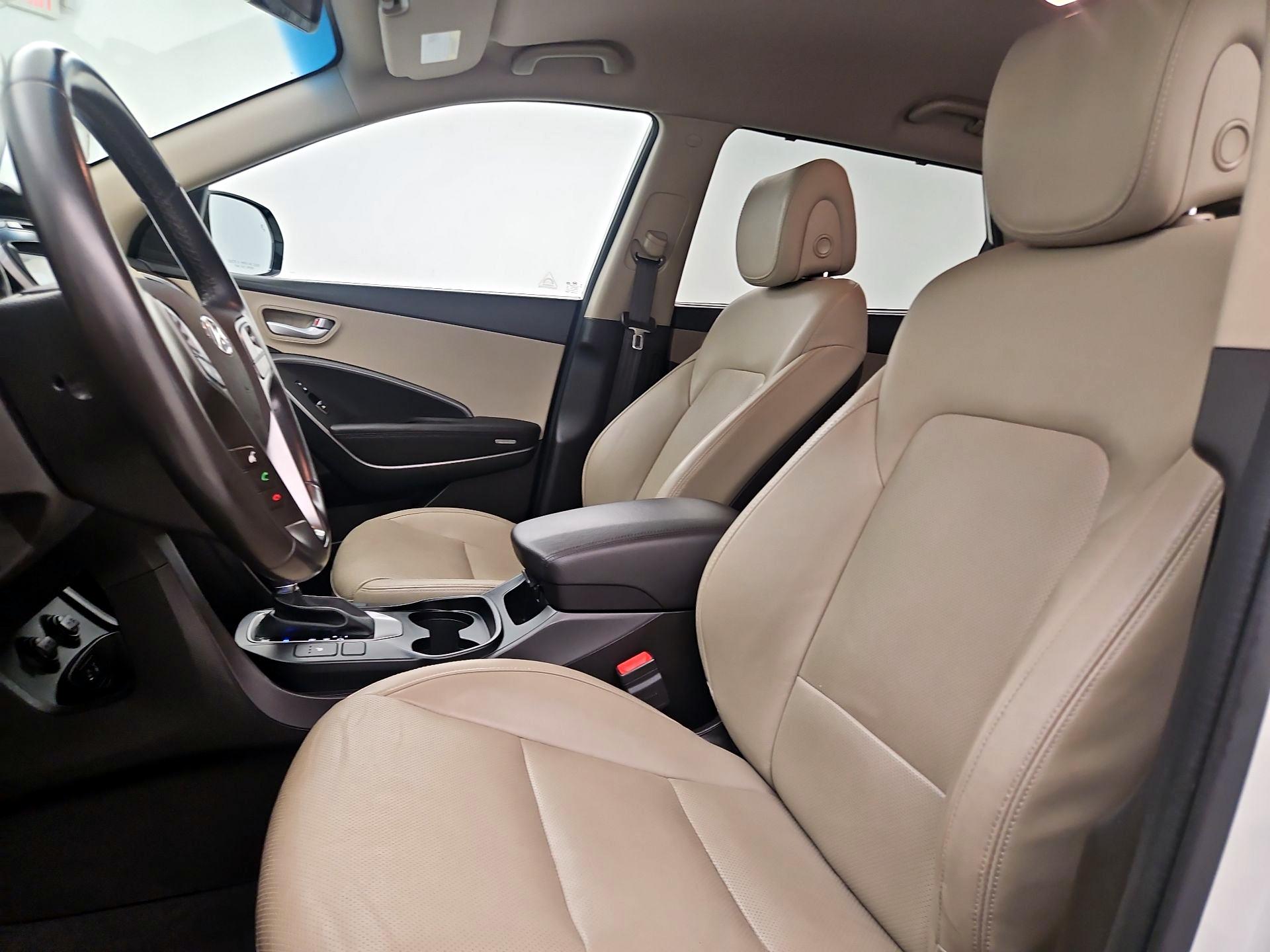 Thumbnail: 2017 Hyundai Santa Fe - 11