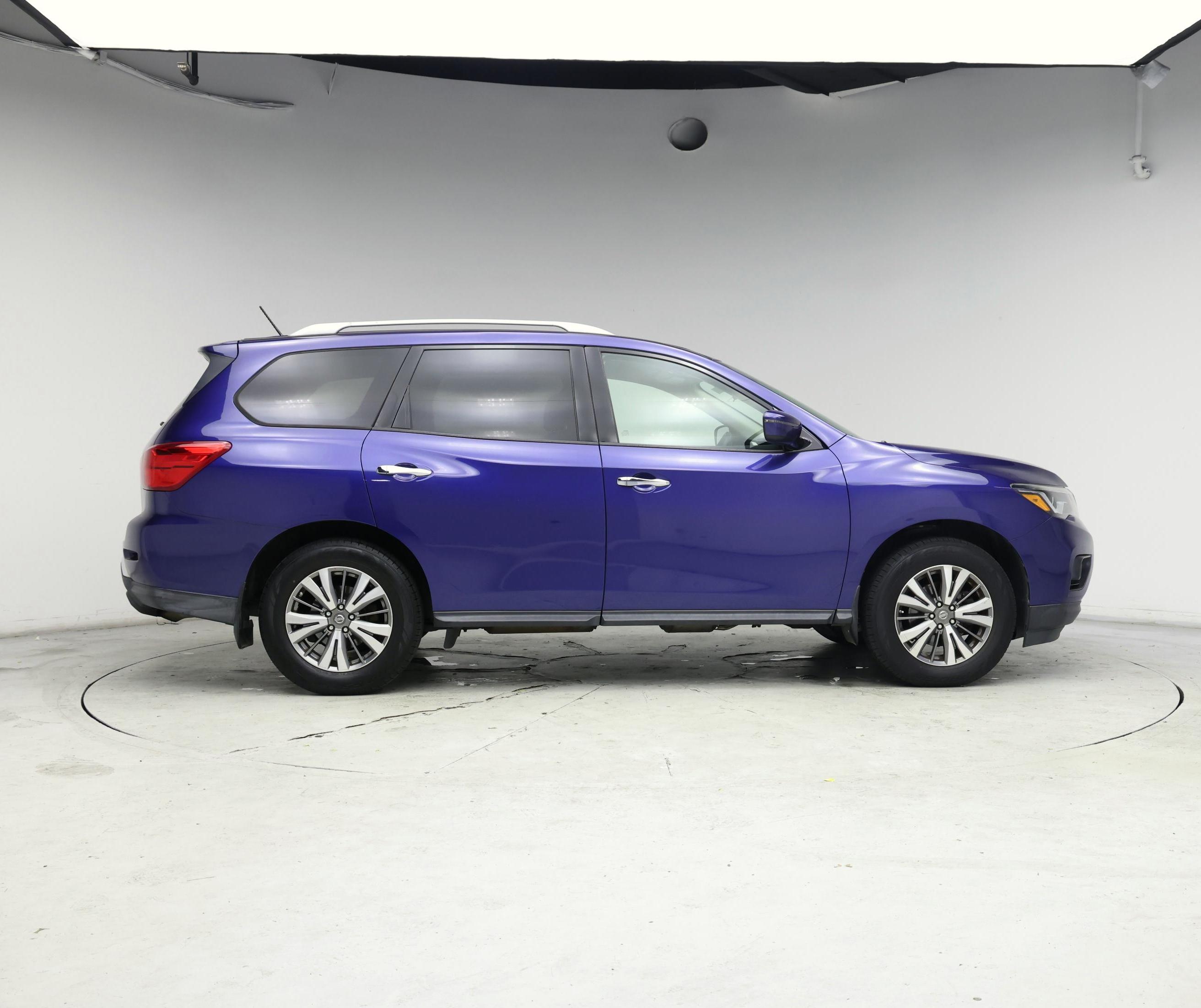 Thumbnail: 2018 Nissan Pathfinder - 7