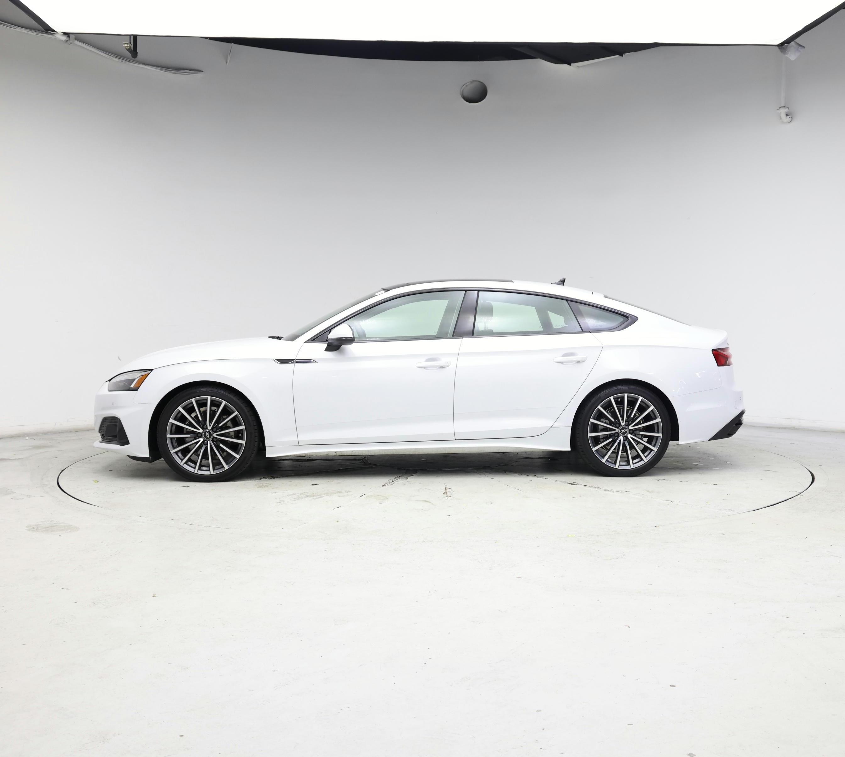 Thumbnail: 2022 Audi A5 - 3