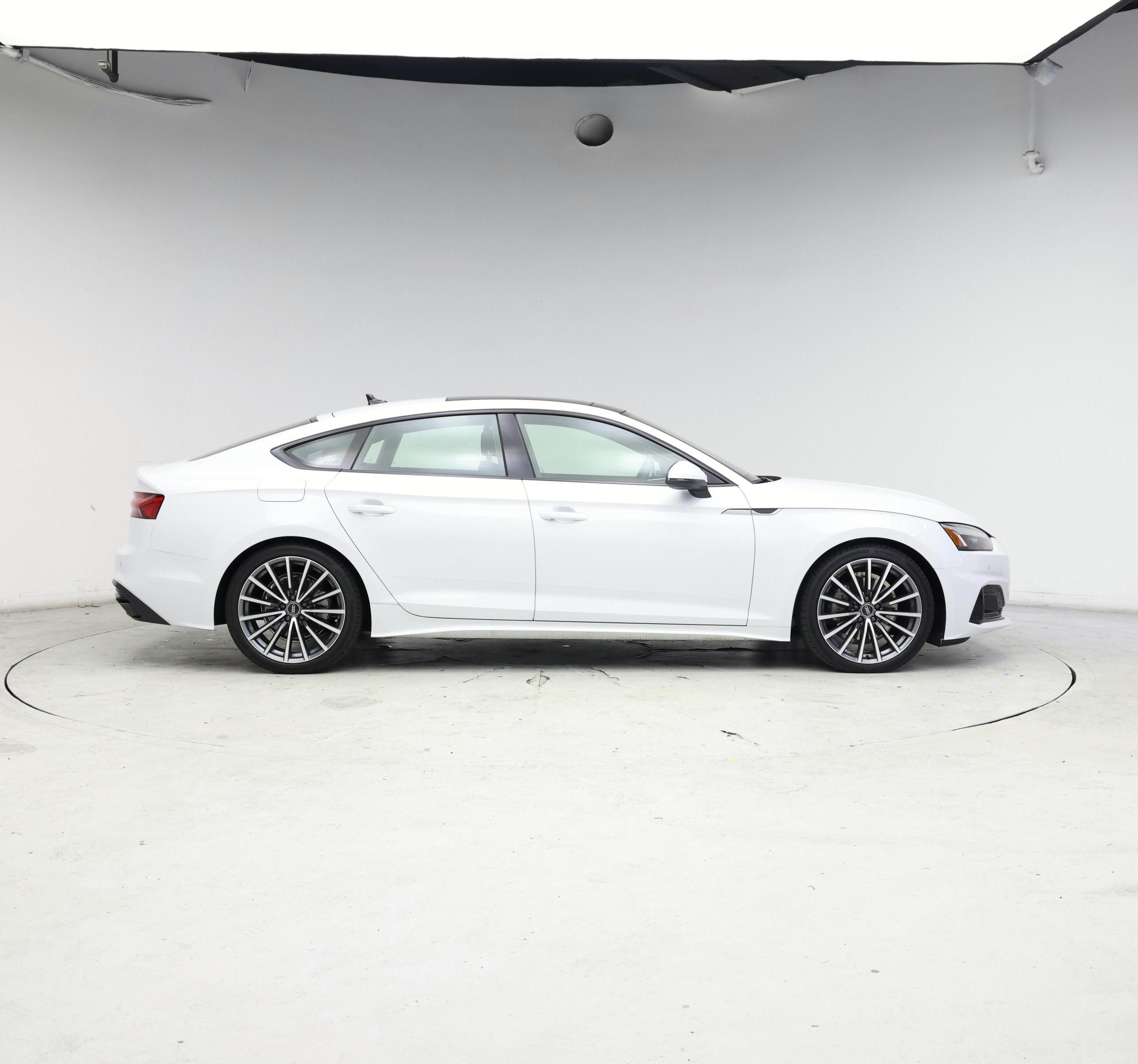 Thumbnail: 2022 Audi A5 - 7