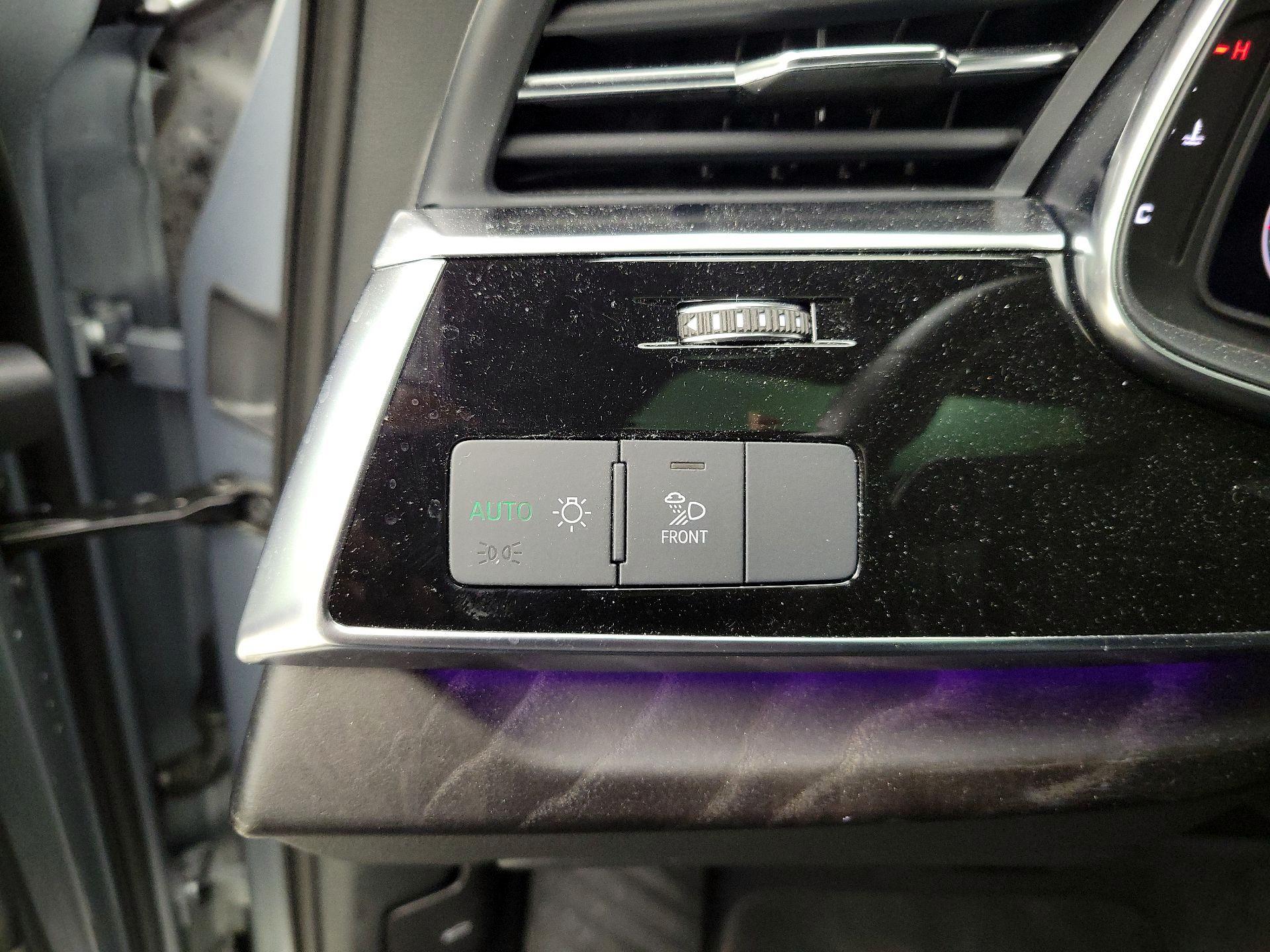 Thumbnail: 2023 Audi Q7 - 13