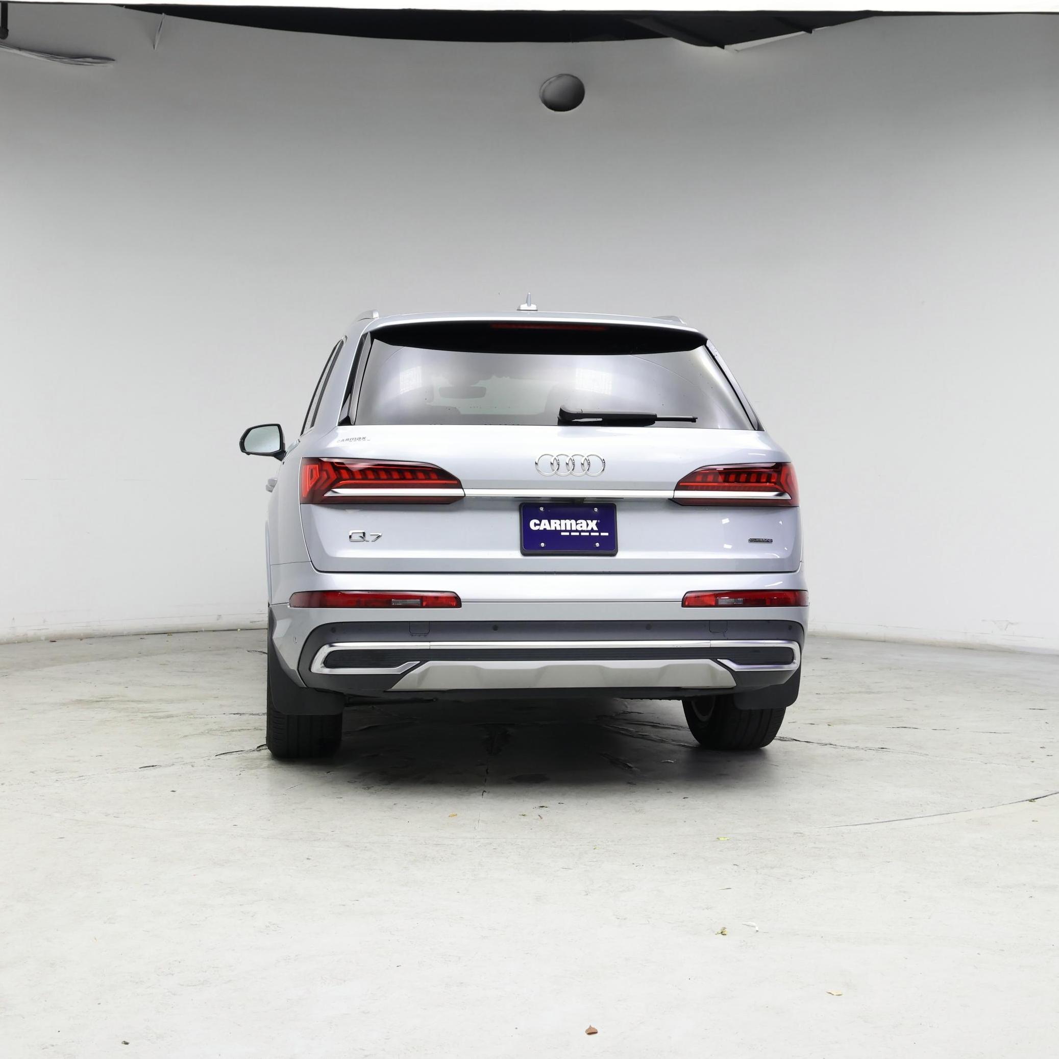 Thumbnail: 2023 Audi Q7 - 6