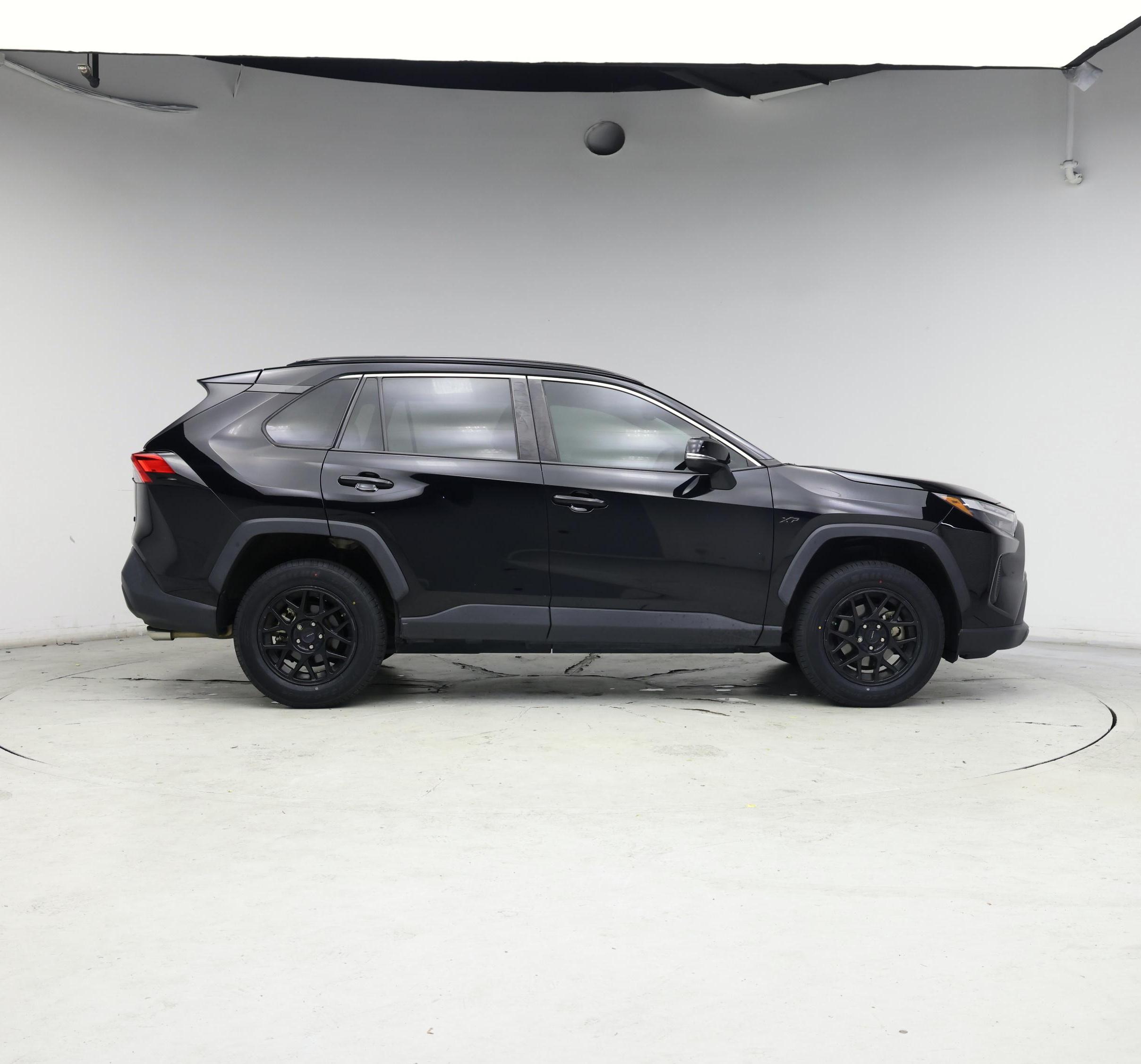 Thumbnail: 2022 Toyota RAV4 - 7