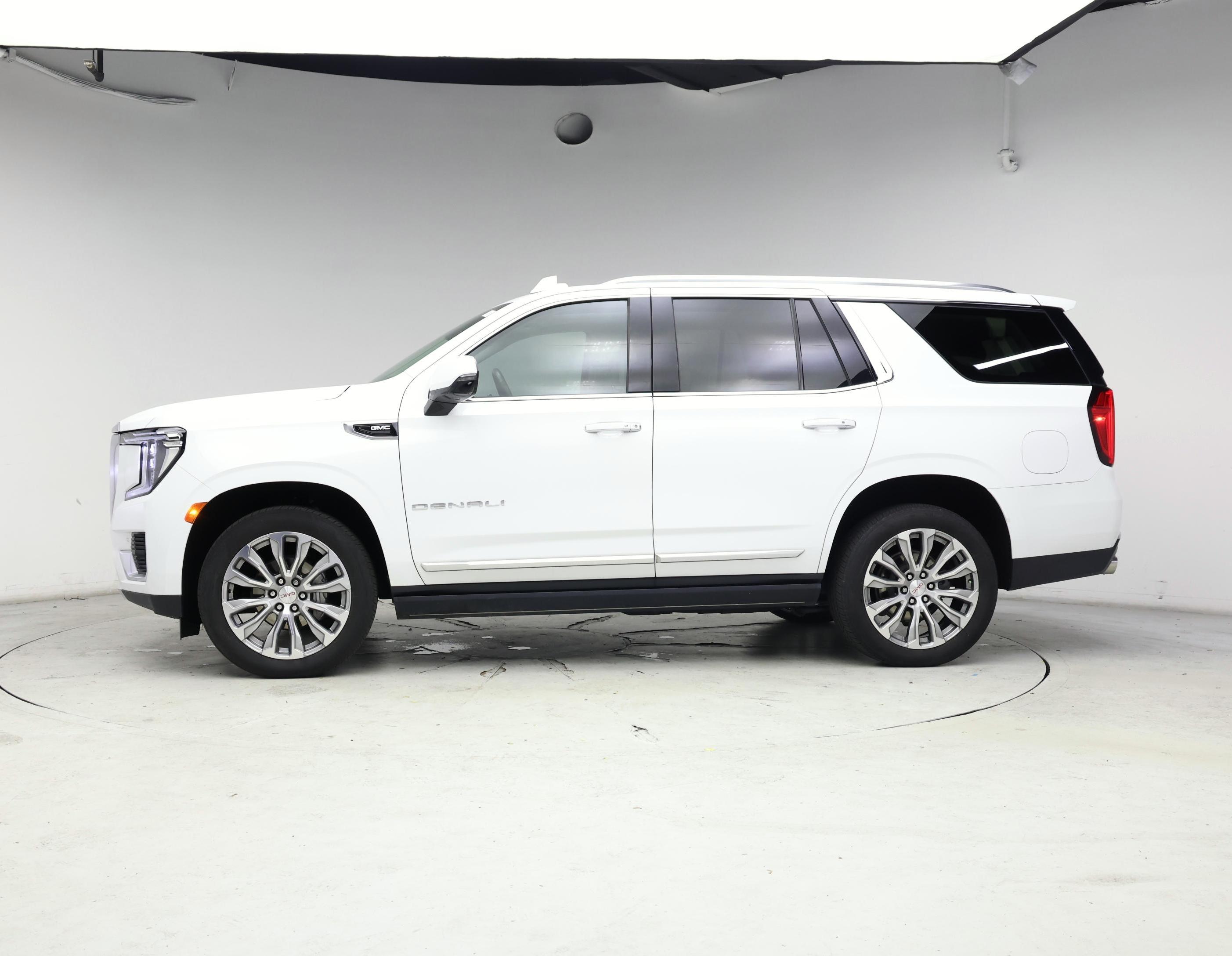 Thumbnail: 2022 GMC Yukon - 3