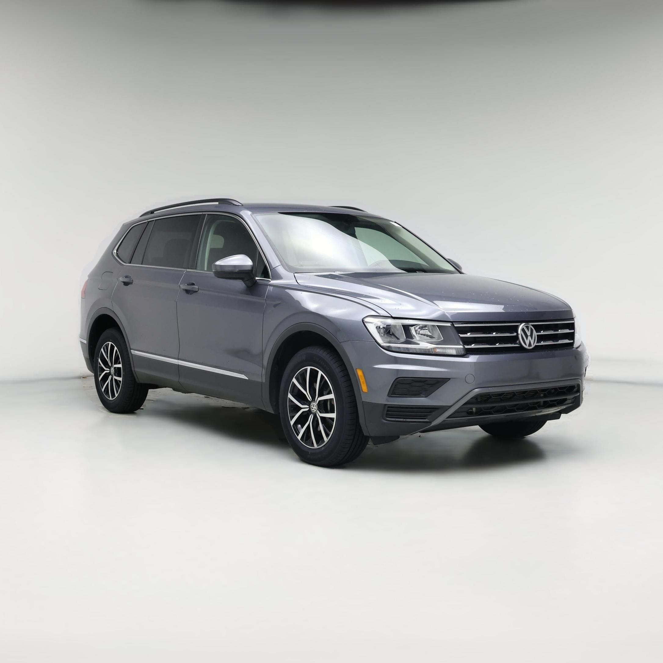 Thumbnail: 2021 Volkswagen Tiguan - 1