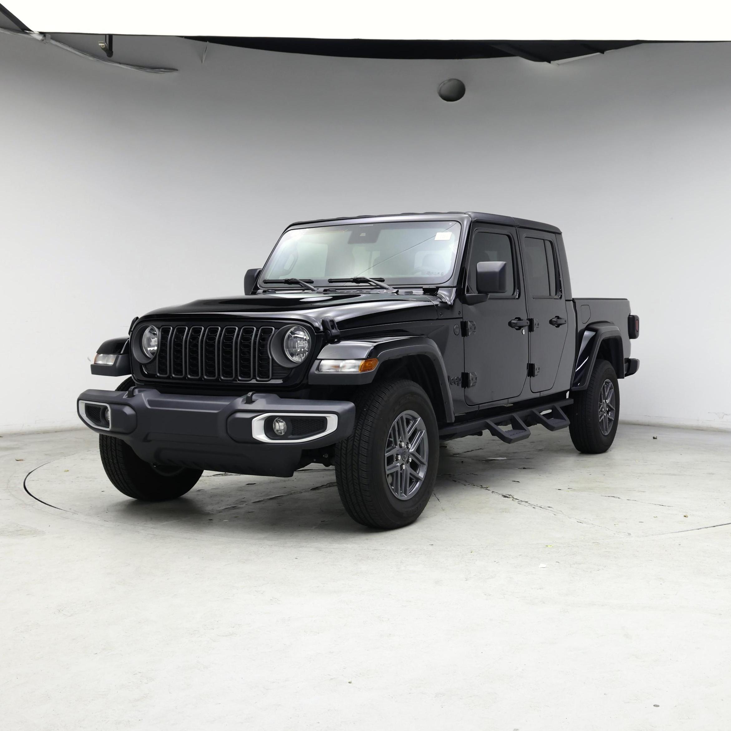 Thumbnail: 2024 Jeep Gladiator - 4