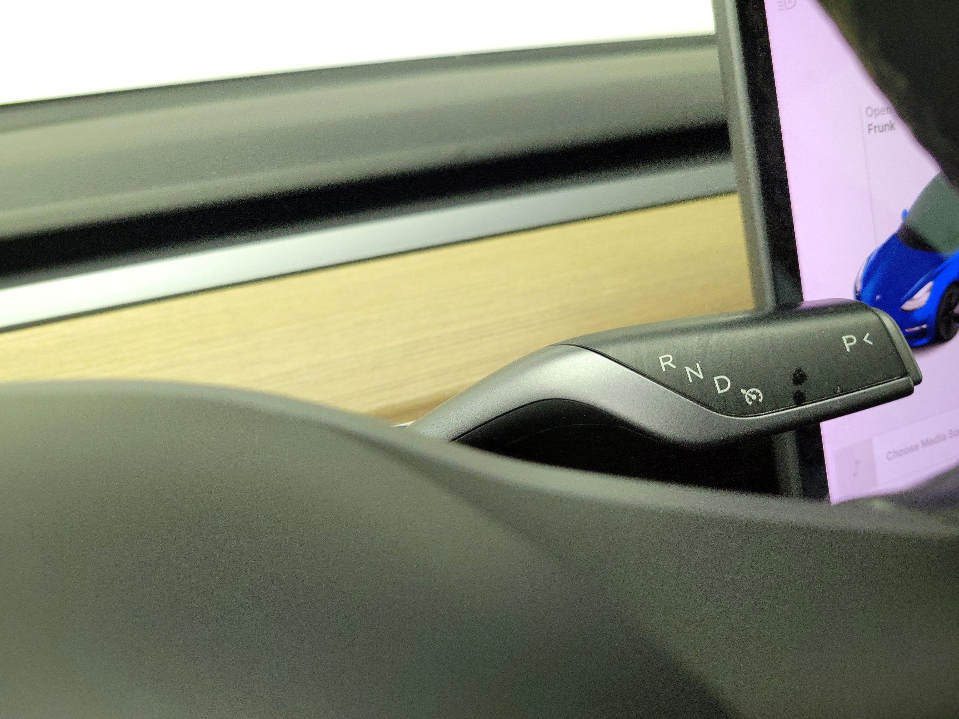 Thumbnail: 2019 Tesla Model 3 - 17