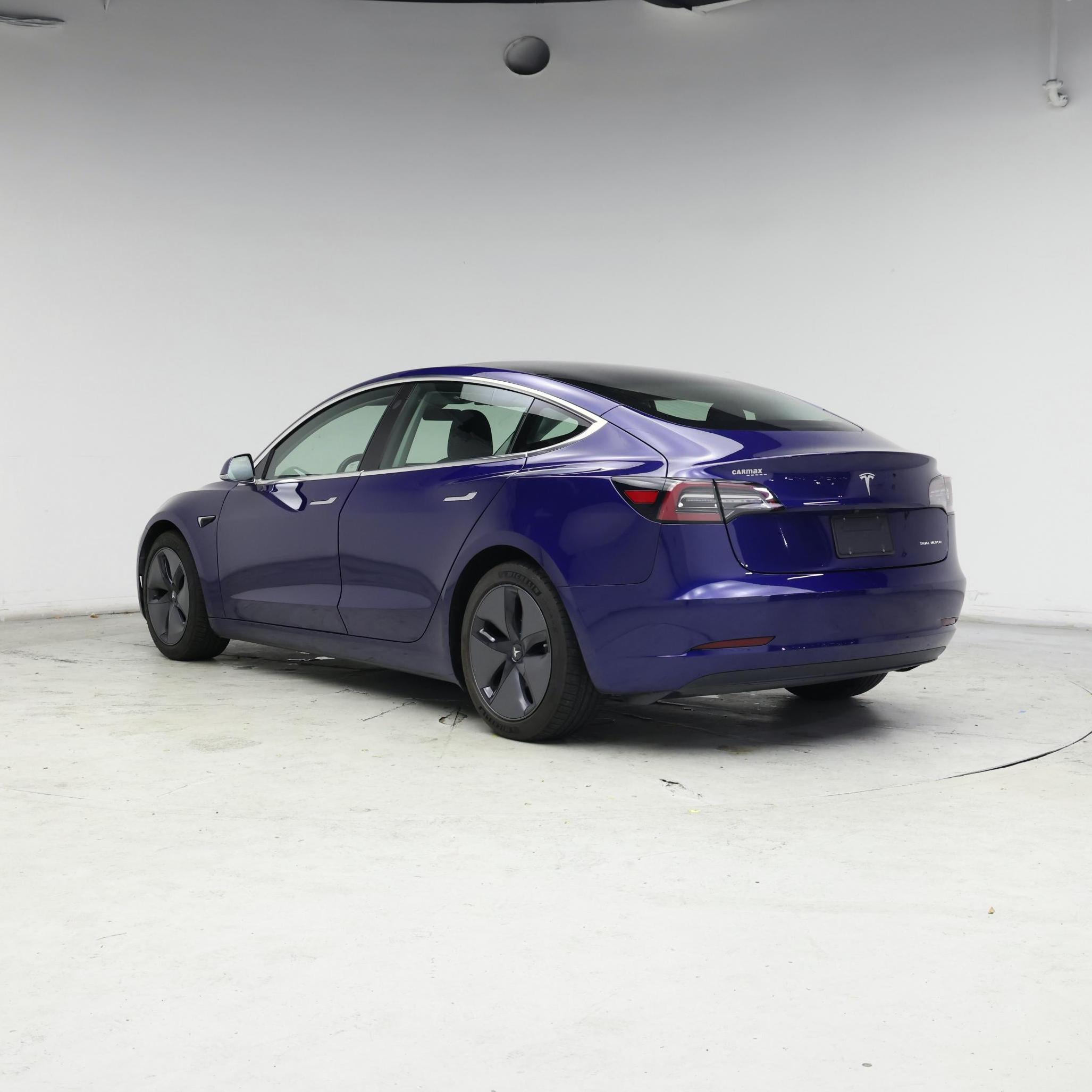 Thumbnail: 2019 Tesla Model 3 - 2