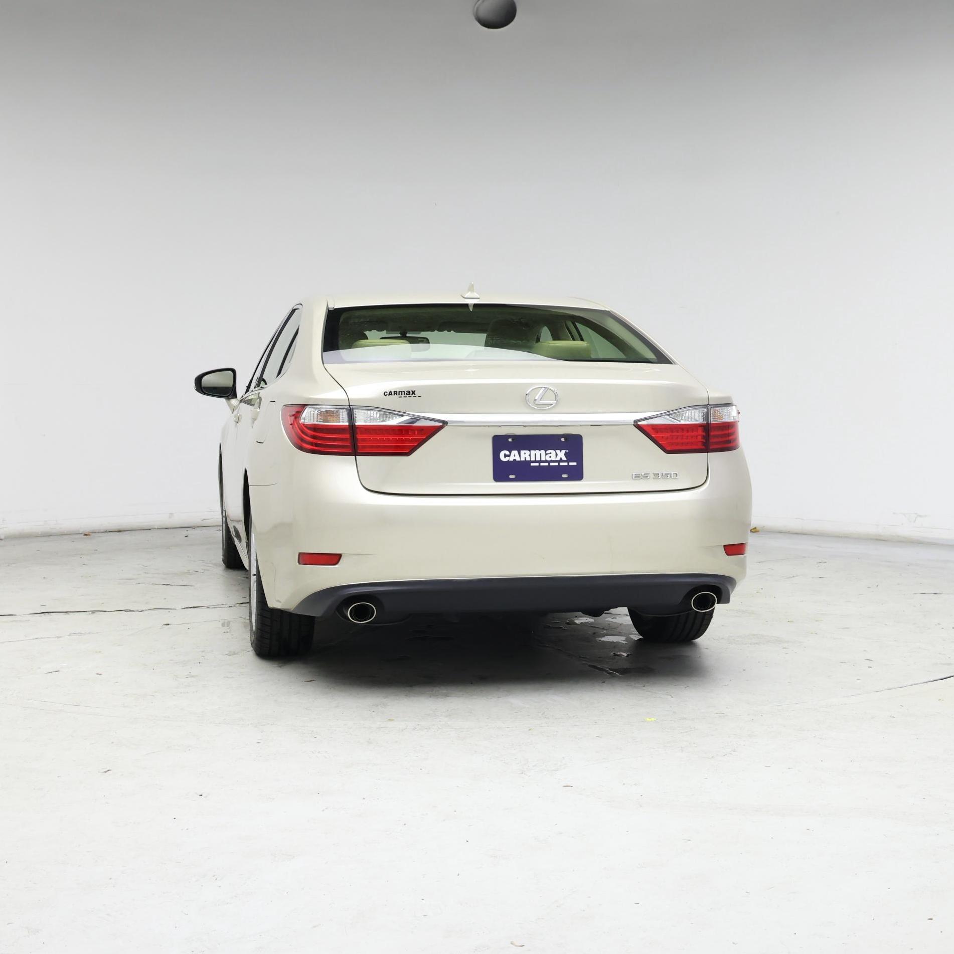 Thumbnail: 2014 Lexus ES - 6