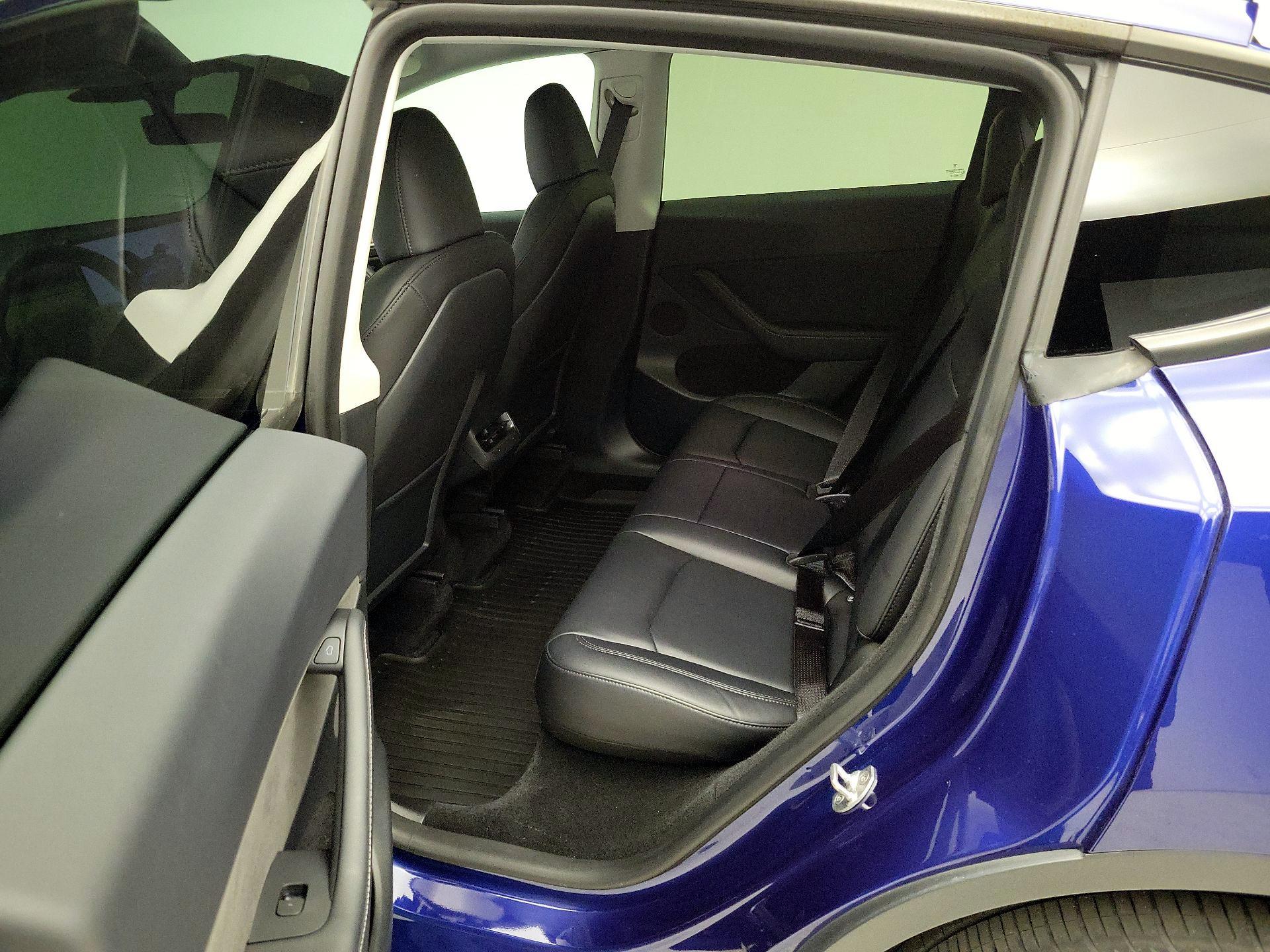 Thumbnail: 2023 Tesla Model Y - 19