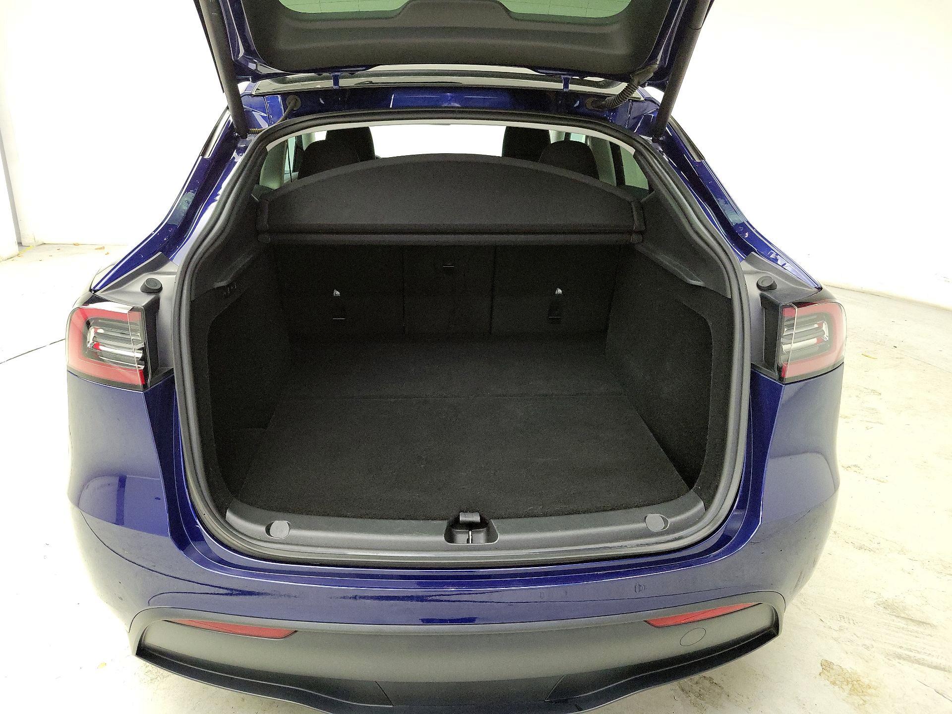 Thumbnail: 2023 Tesla Model Y - 20