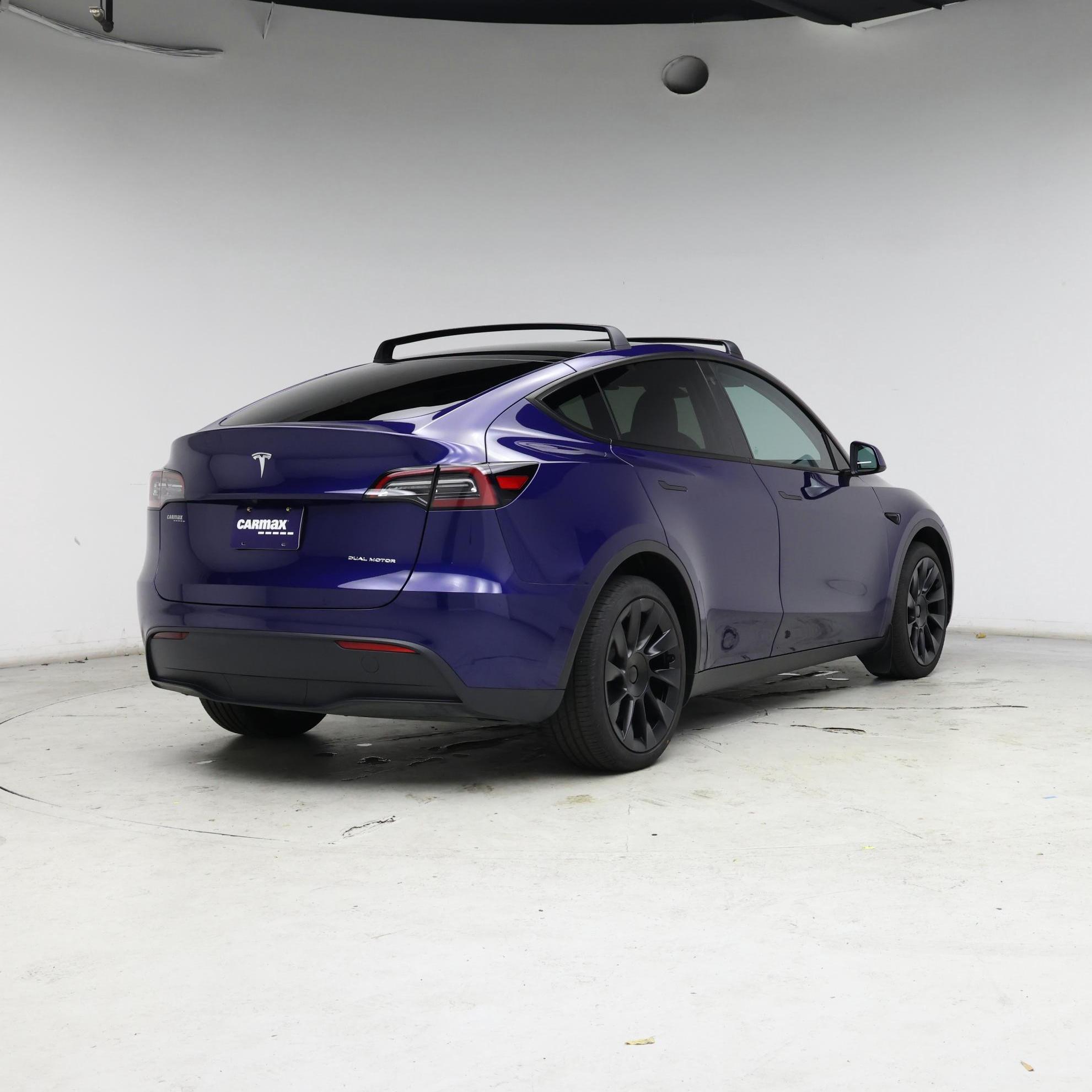 Thumbnail: 2023 Tesla Model Y - 8