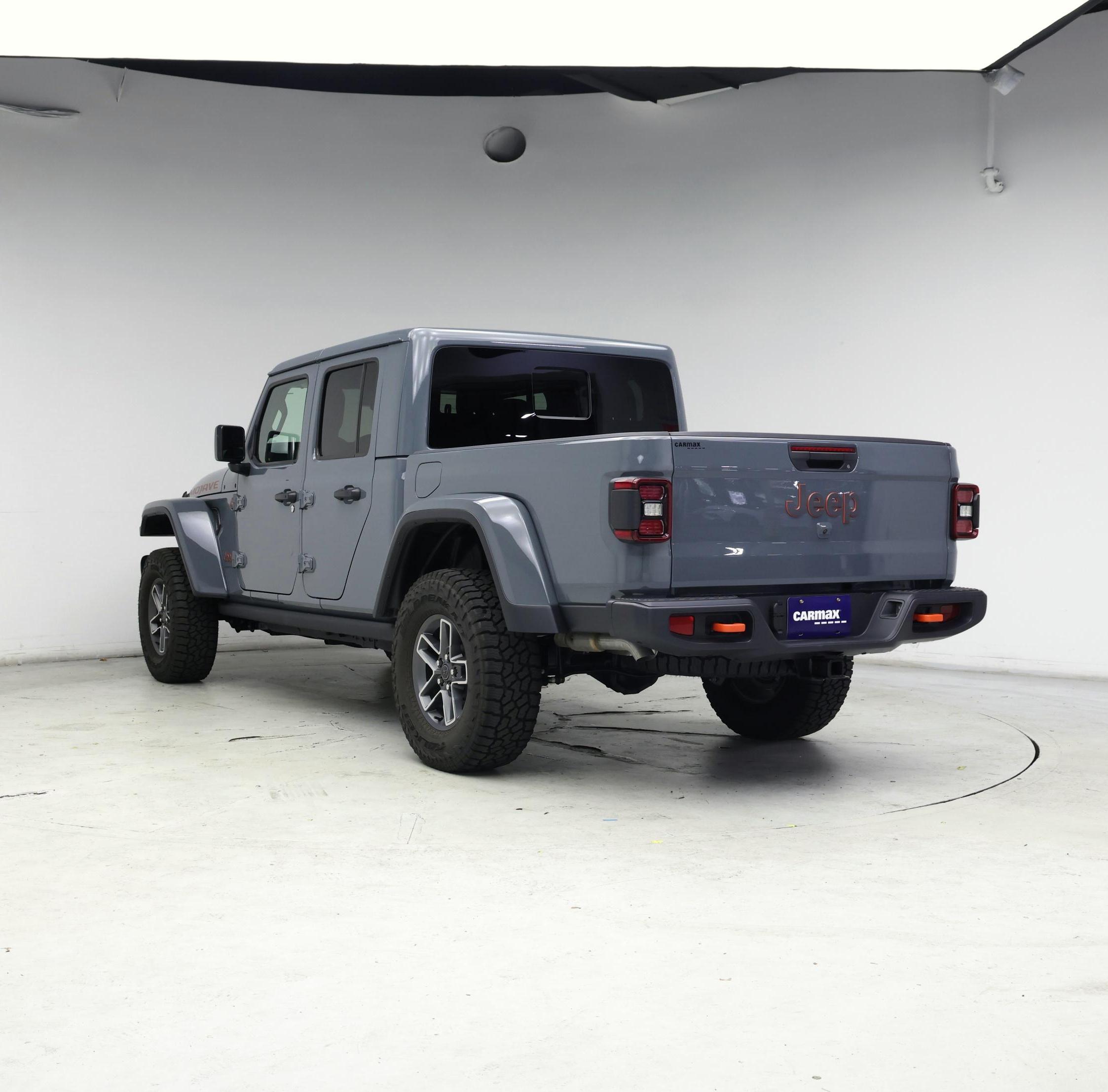 Thumbnail: 2025 Jeep Gladiator - 2