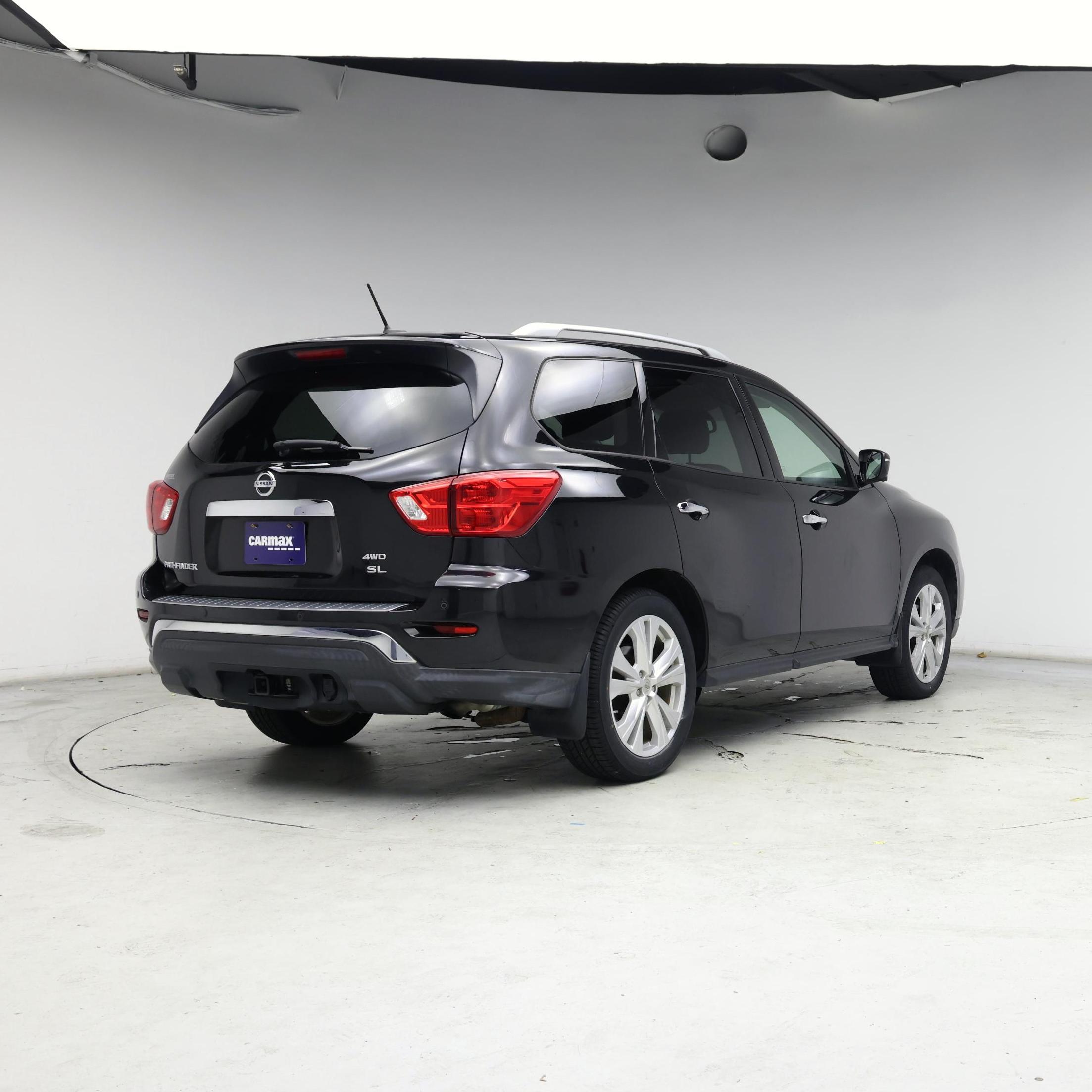 Thumbnail: 2018 Nissan Pathfinder - 8