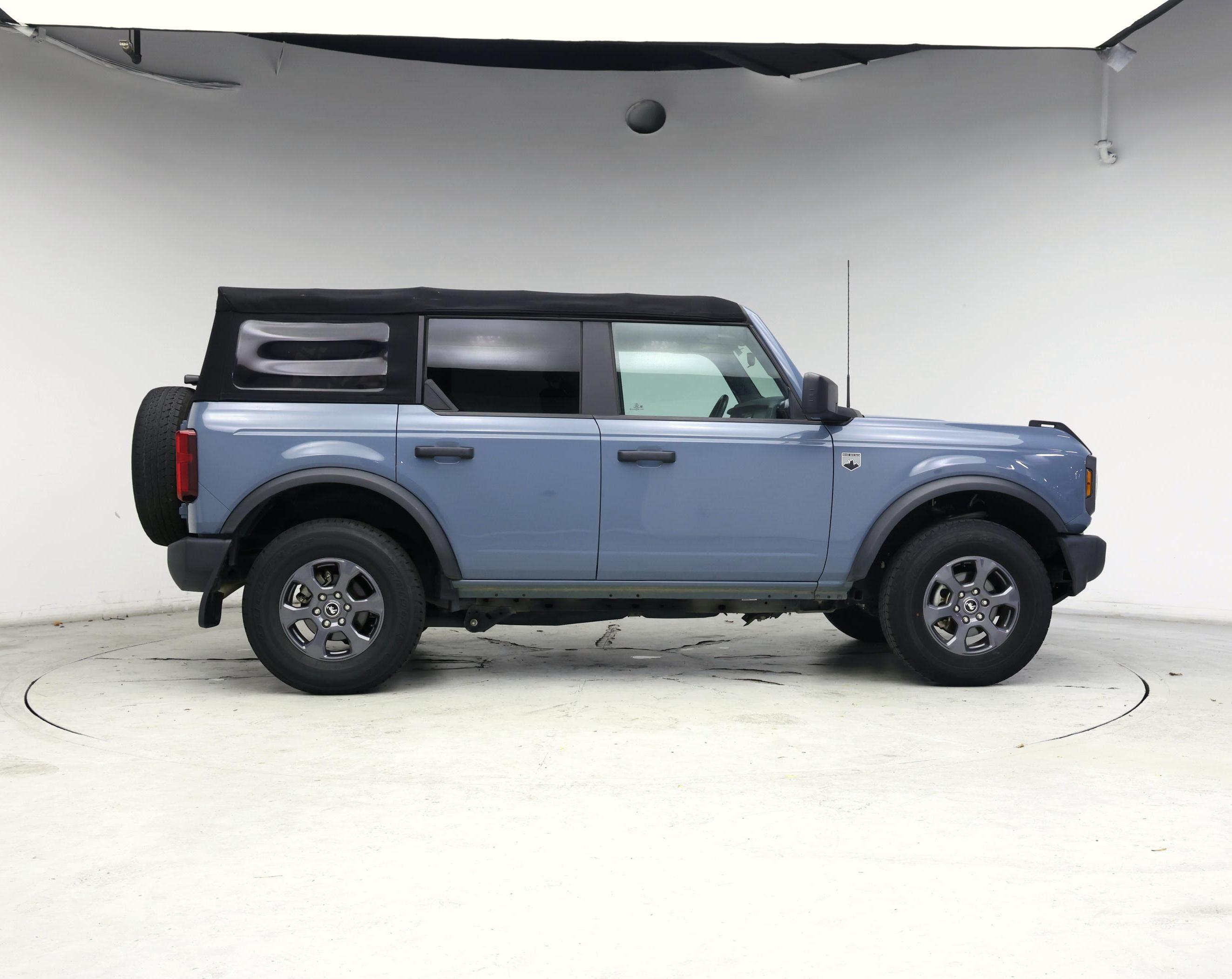 Thumbnail: 2022 Ford Bronco - 7