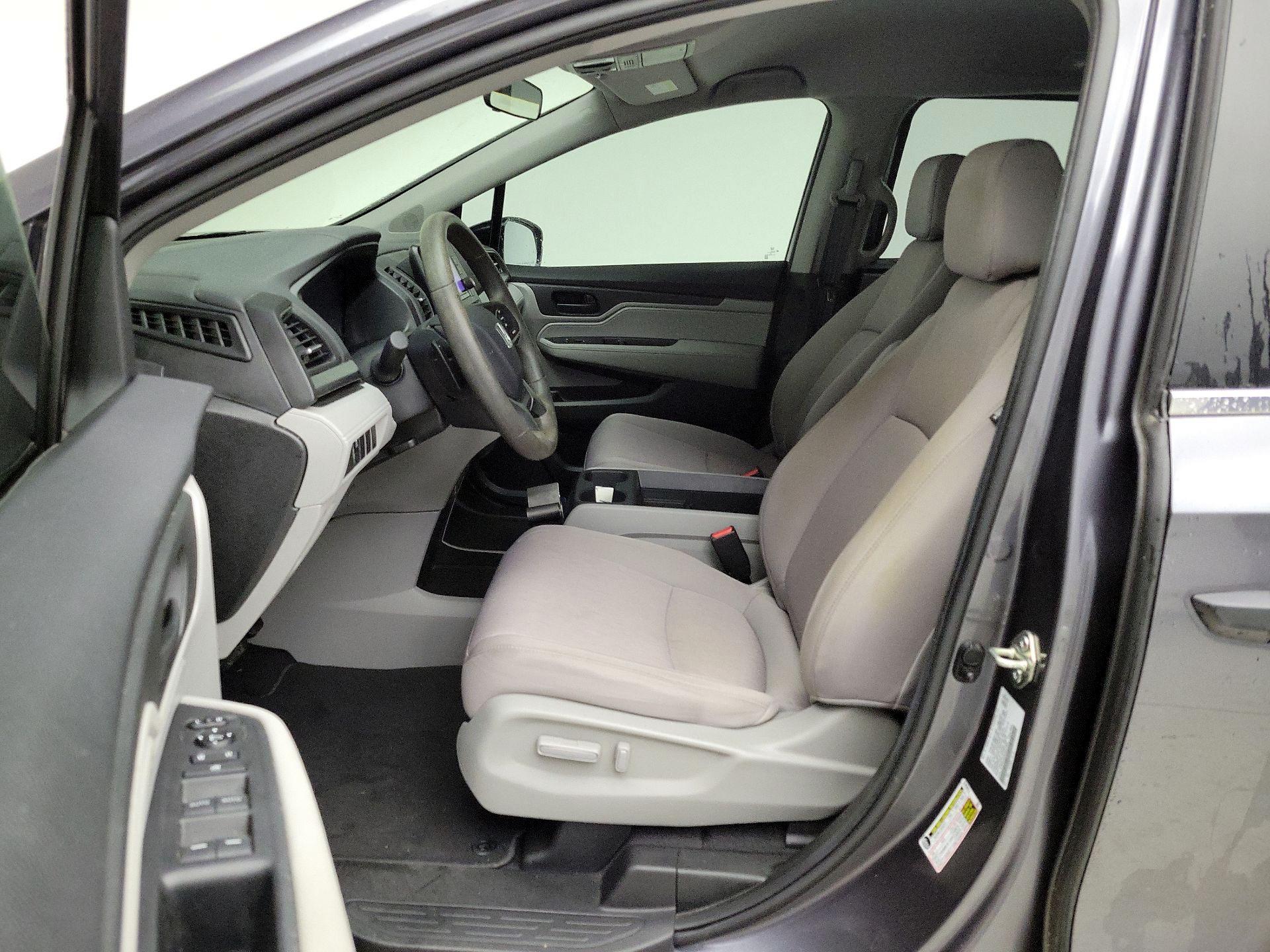 Thumbnail: 2020 Honda Odyssey - 11