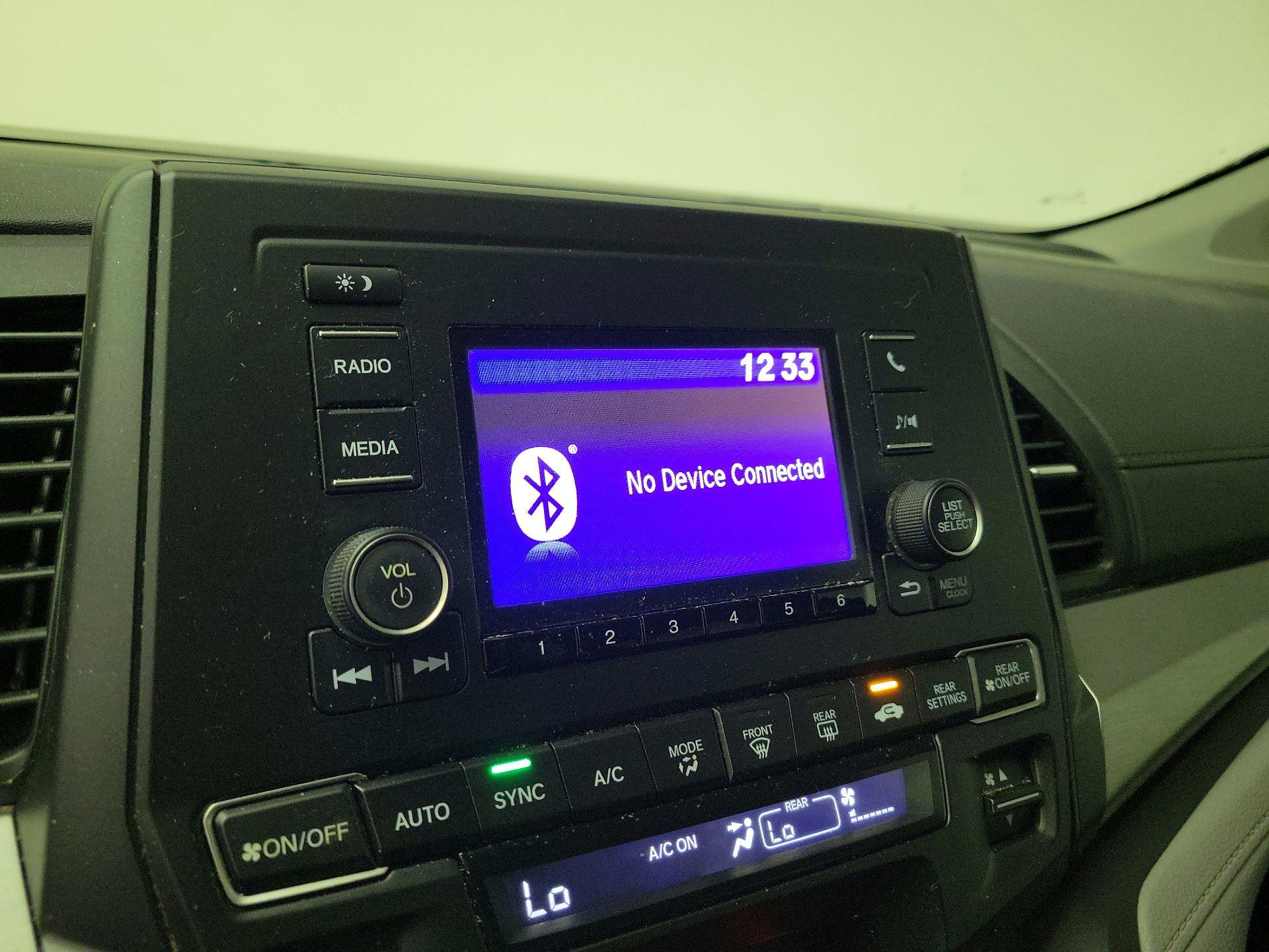 Thumbnail: 2020 Honda Odyssey - 15